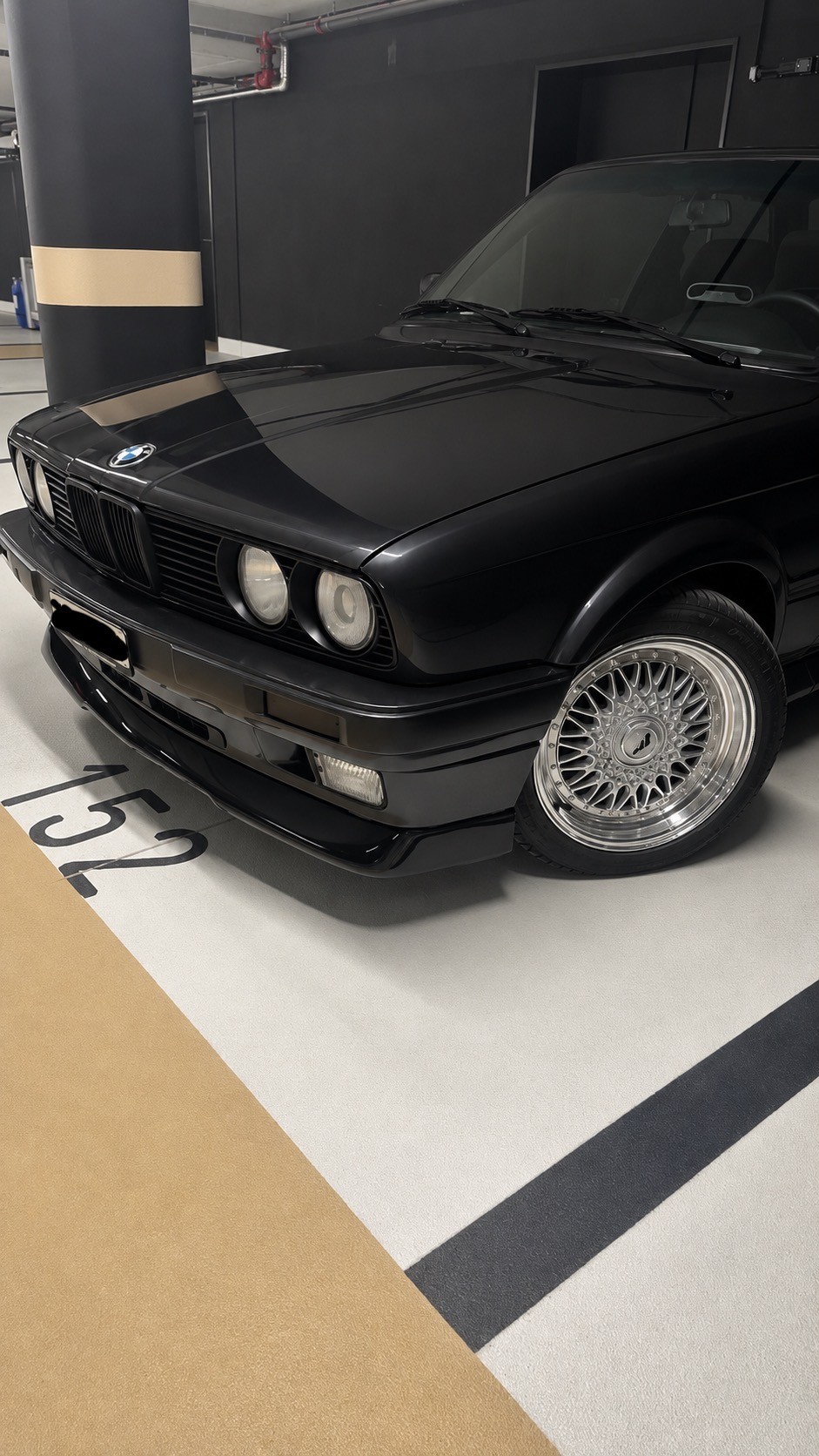 BMW E30 325iX Swiss Spec-image-2