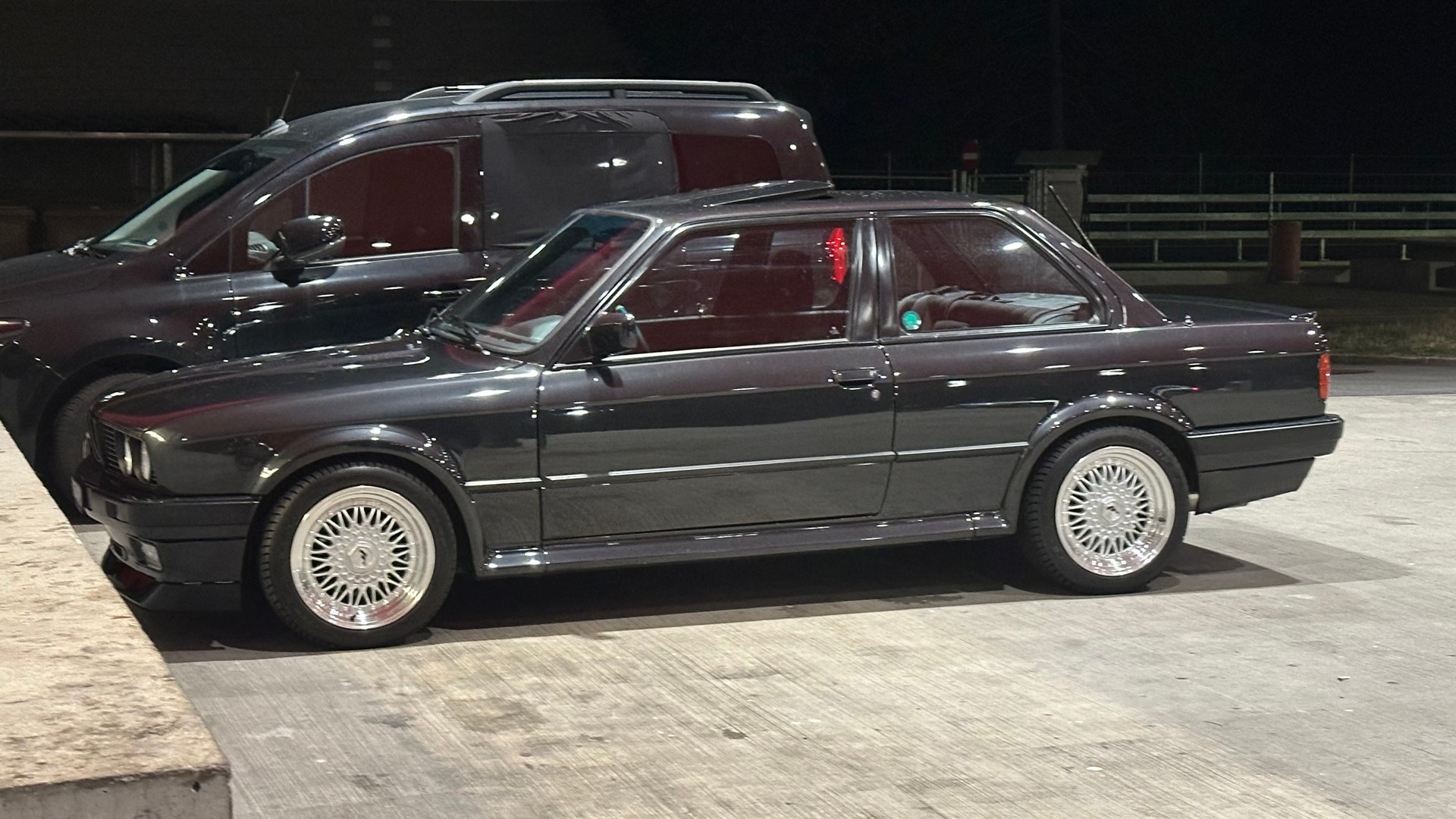 BMW E30 325iX Swiss Spec