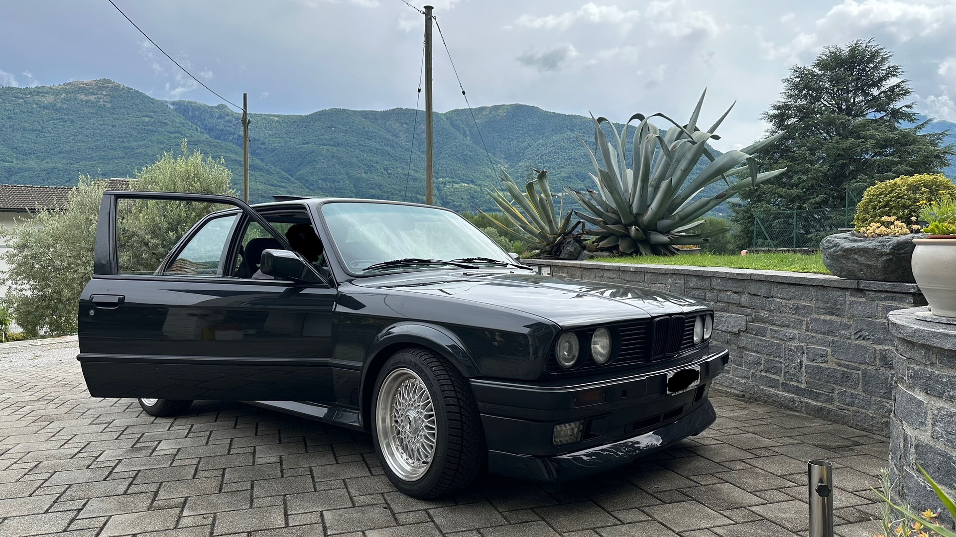 BMW E30 325iX Swiss Spec-image-4