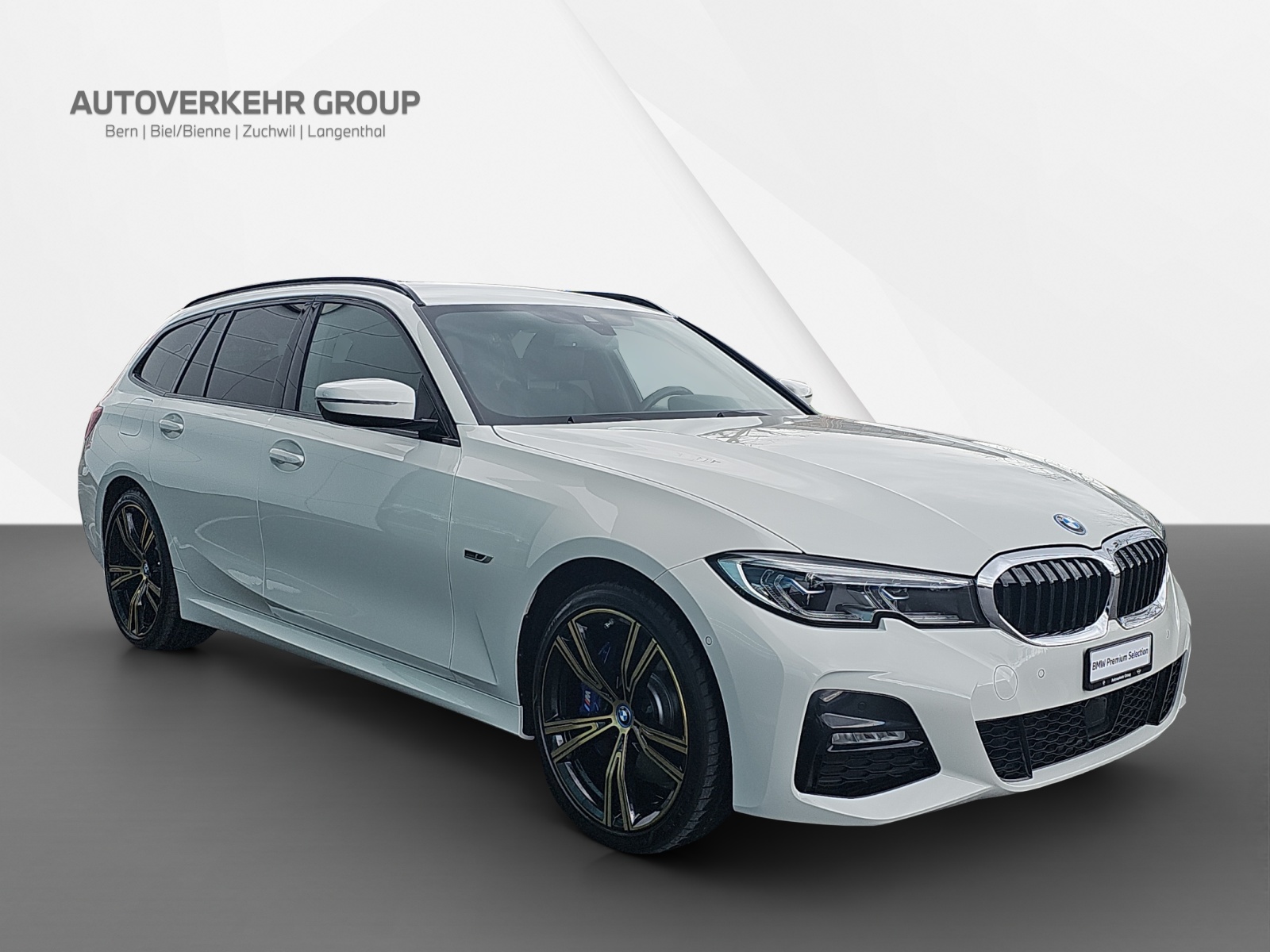 BMW 320e Tour. M Sport Steptr-image-7