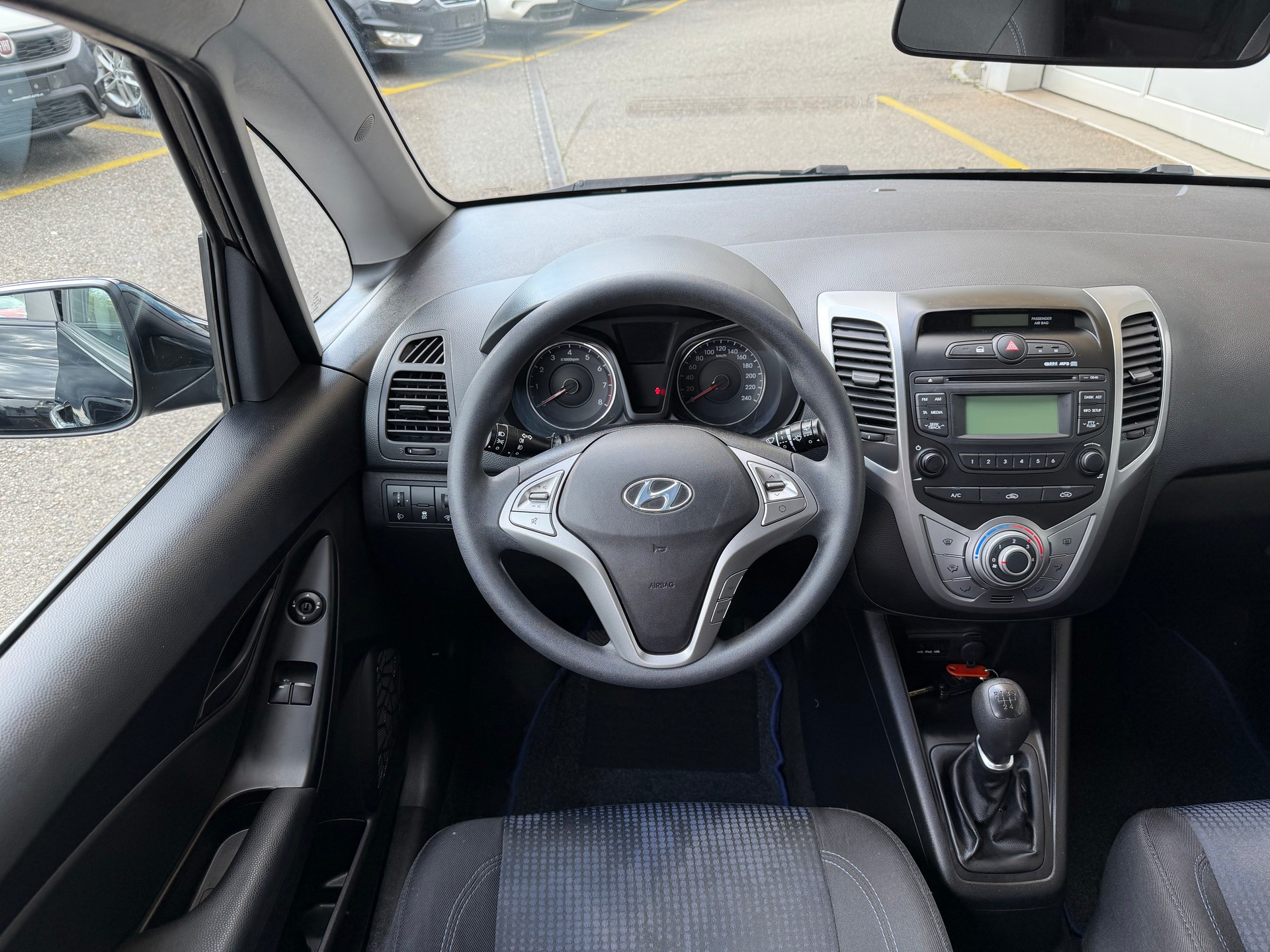 HYUNDAI iX20 1.4 Style-image-8