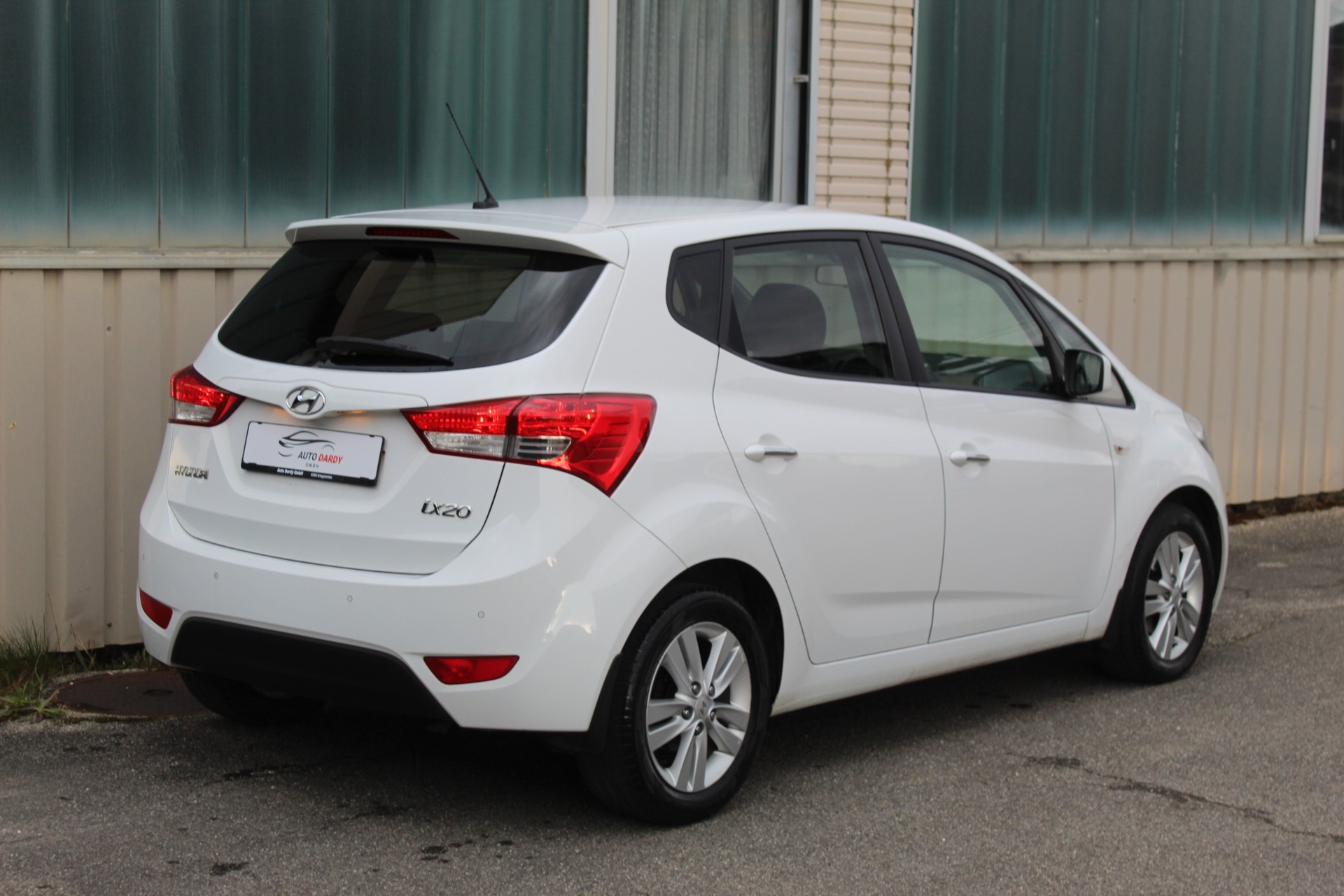 HYUNDAI iX20 1.4 Comfort-image-7