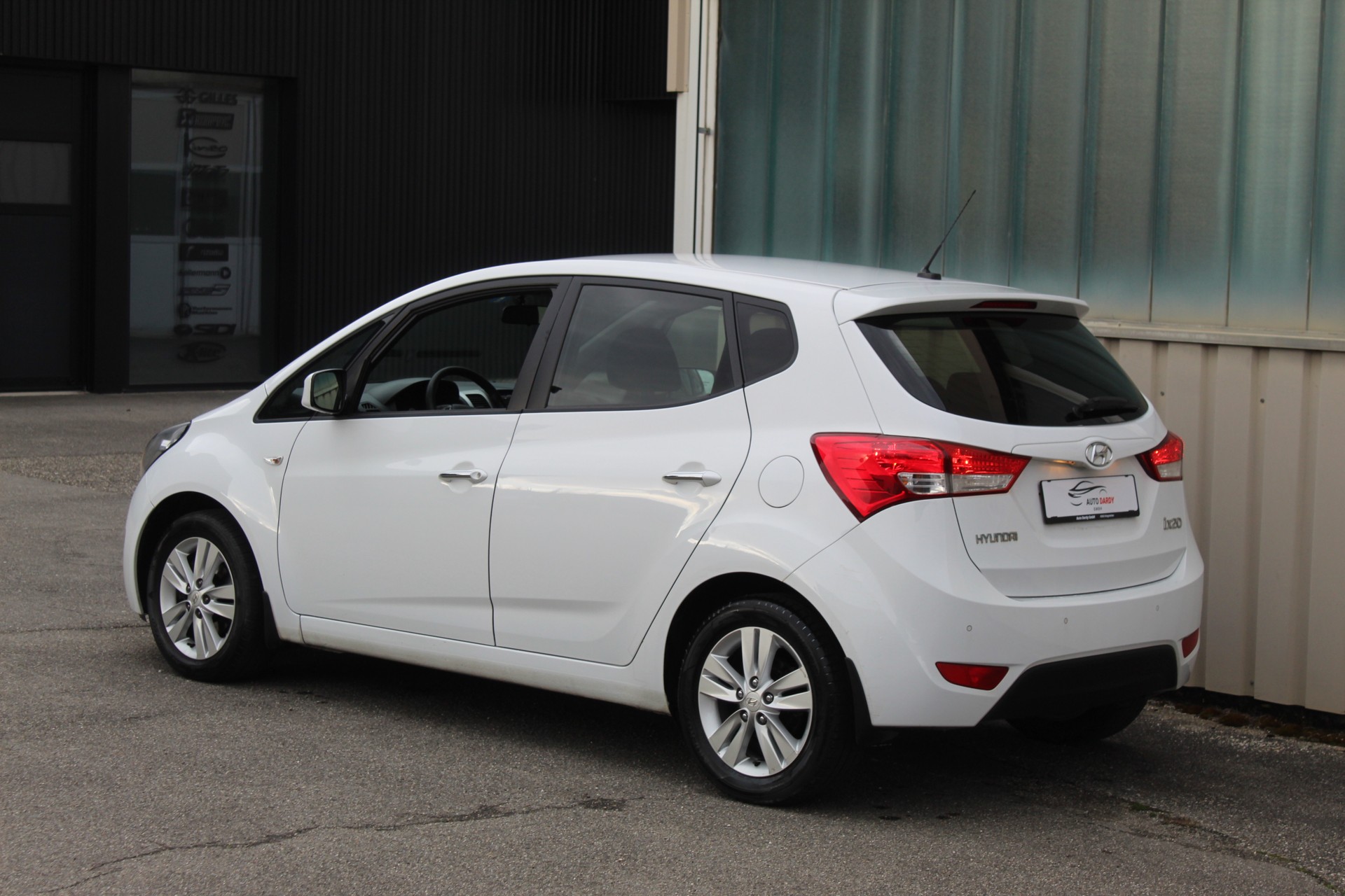 HYUNDAI iX20 1.4 Comfort-image-5