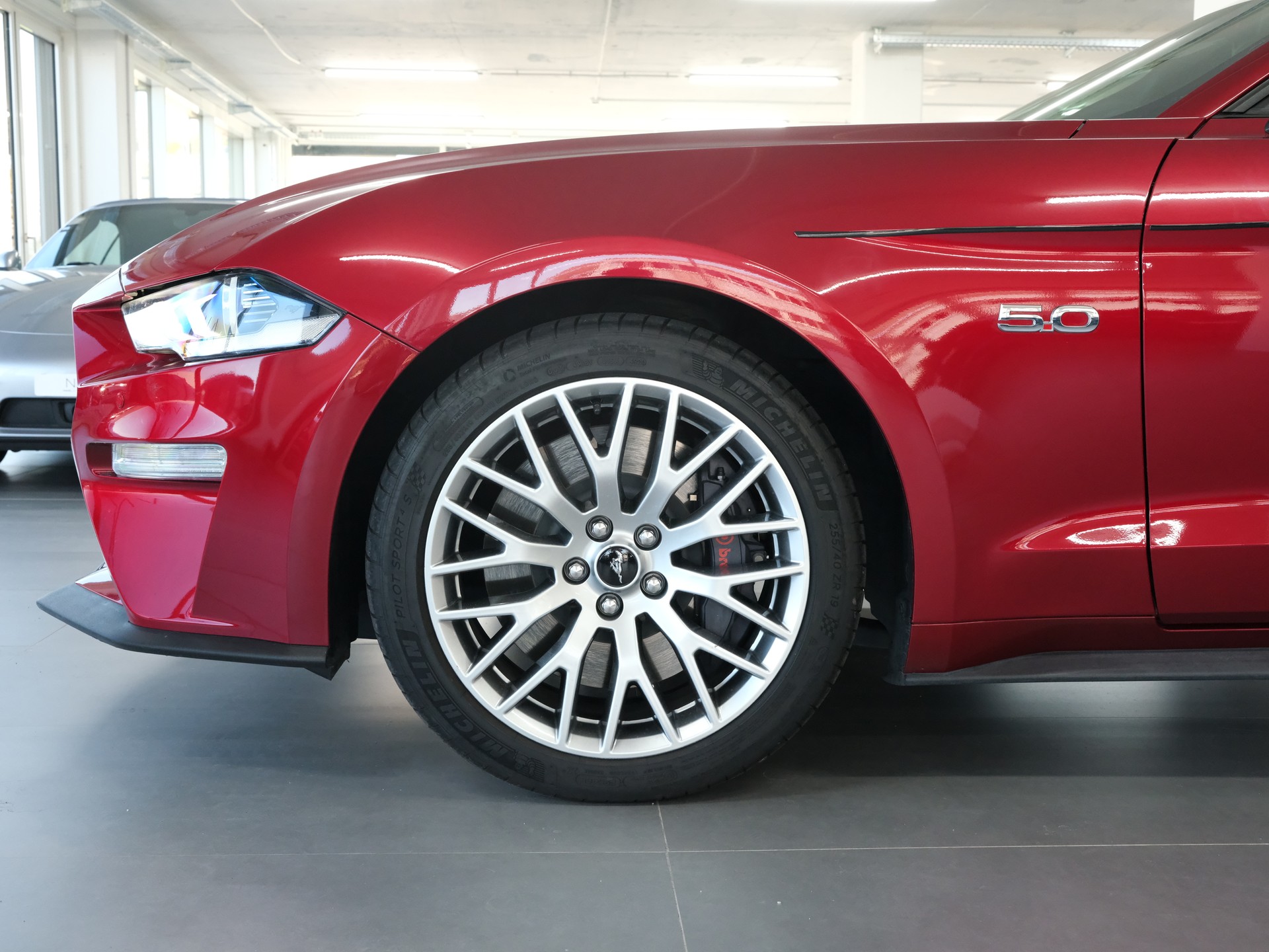 FORD Mustang Convertible 5.0 V8 GT Automat-image-11