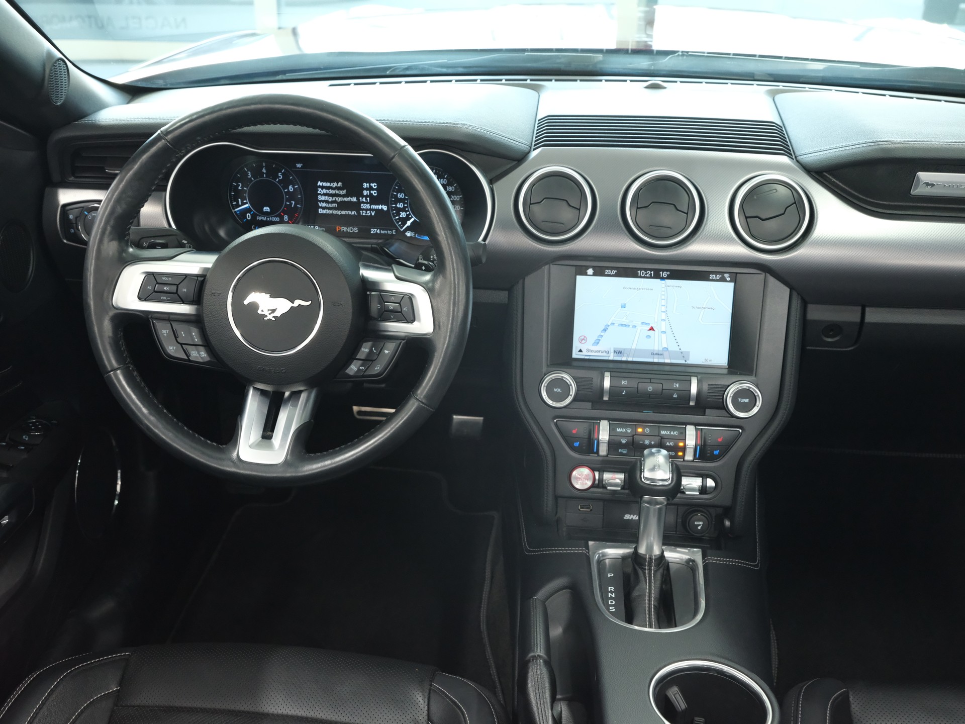 FORD Mustang Convertible 5.0 V8 GT Automat-image-27