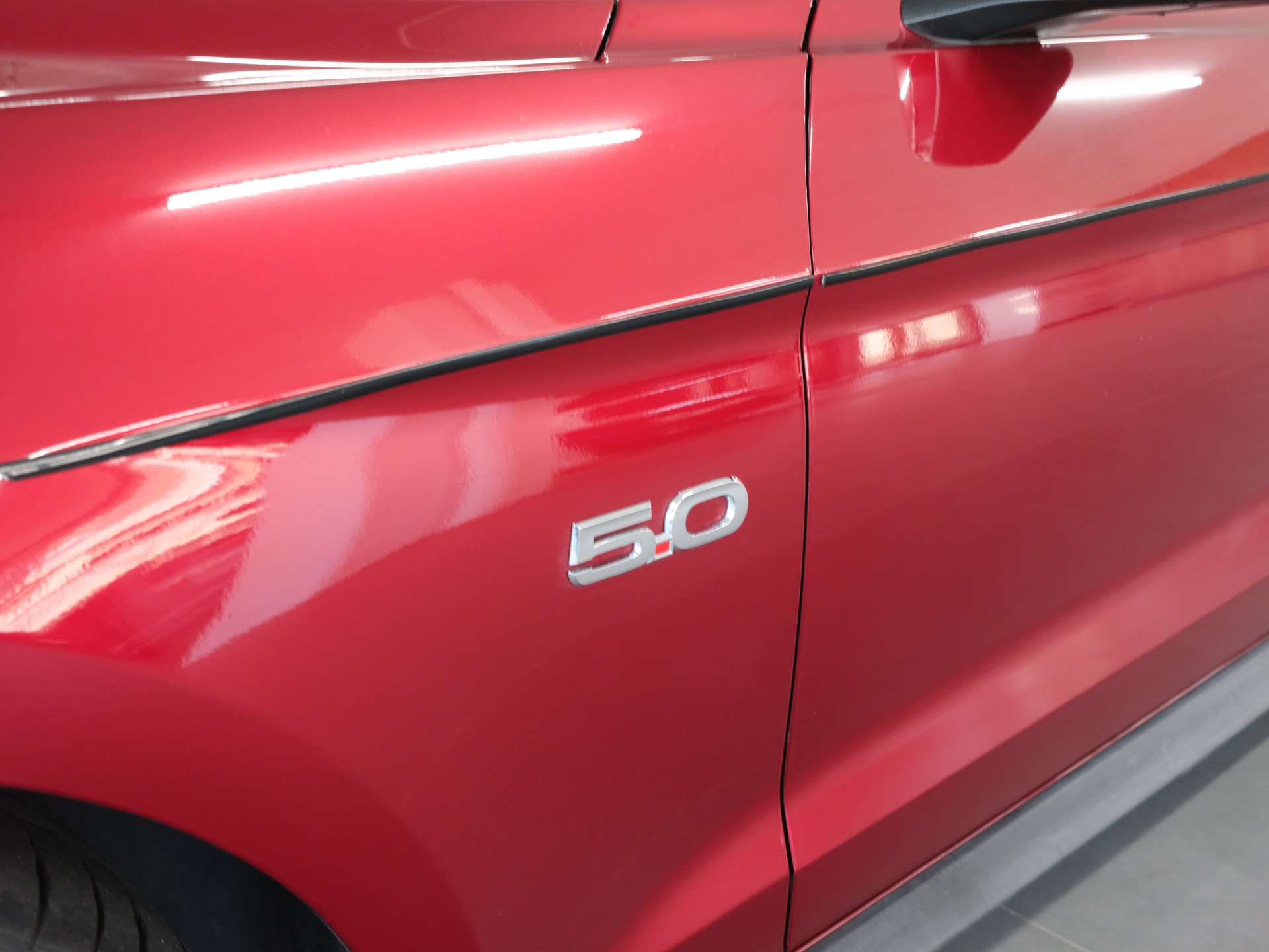 FORD Mustang Convertible 5.0 V8 GT Automat-image-12