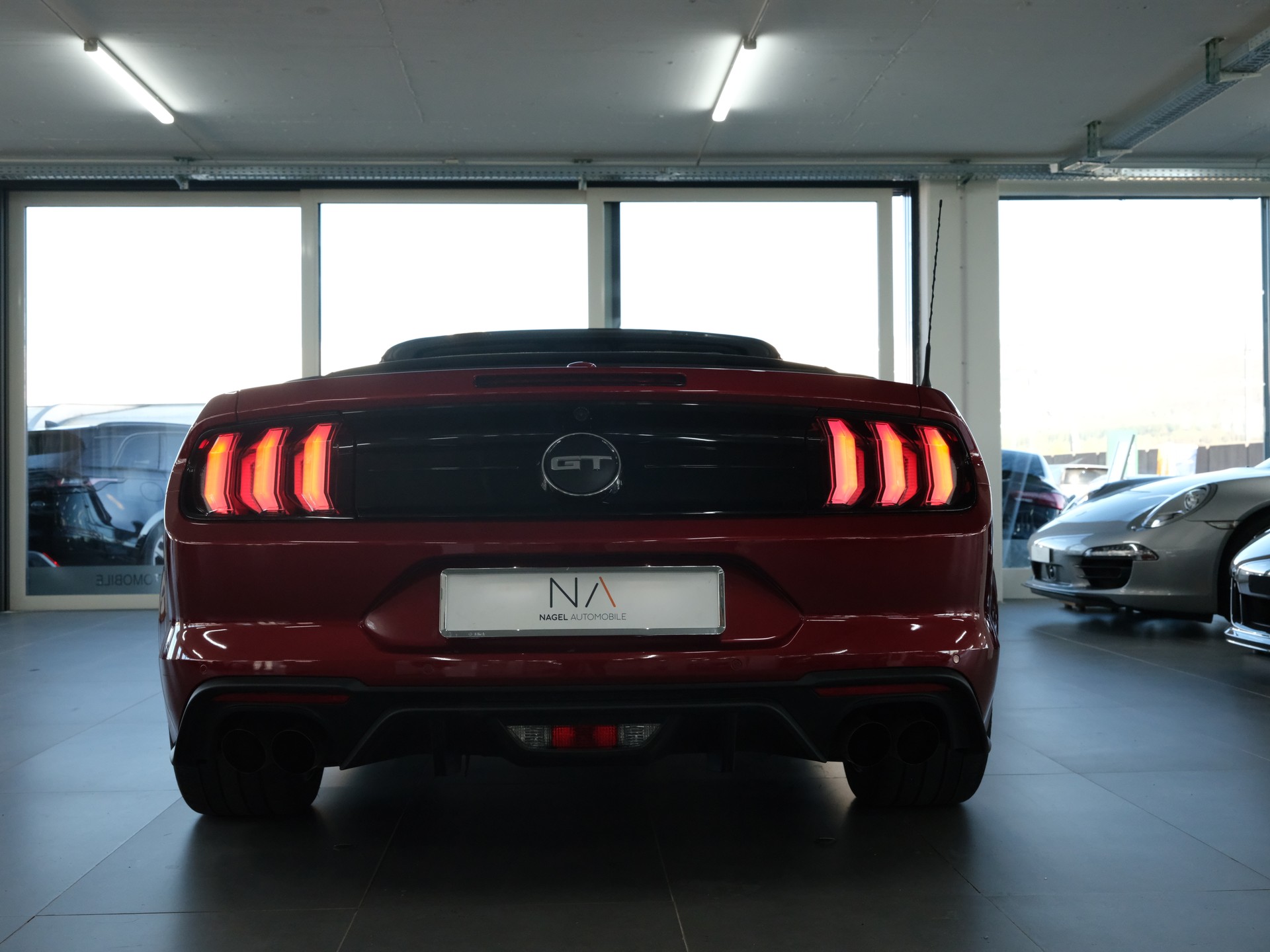 FORD Mustang Convertible 5.0 V8 GT Automat-image-7