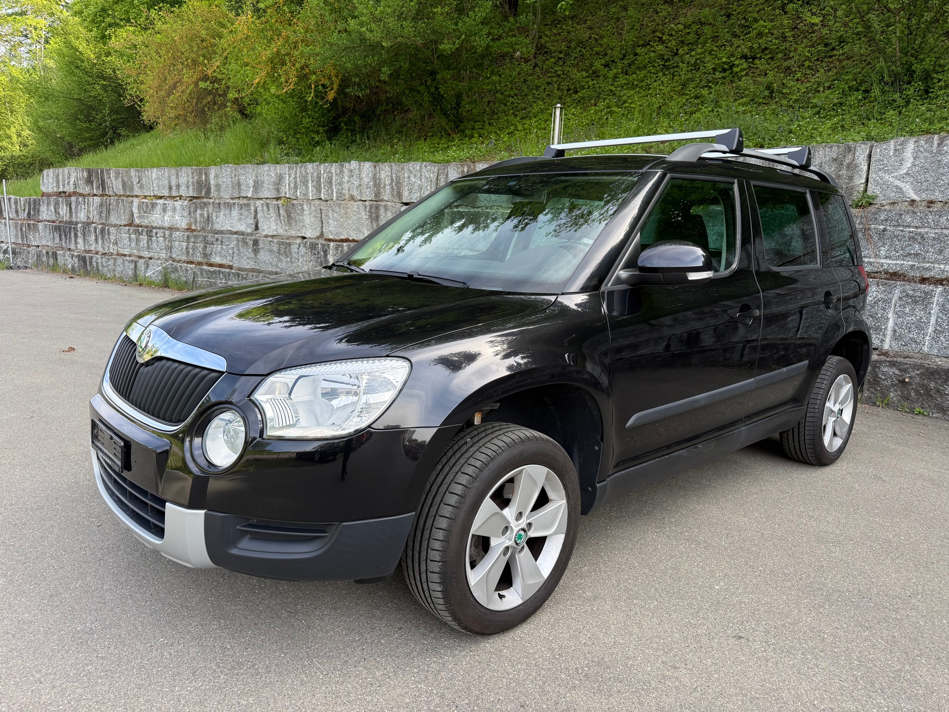 SKODA Yeti 1.2 TSI Active DSG-image-0