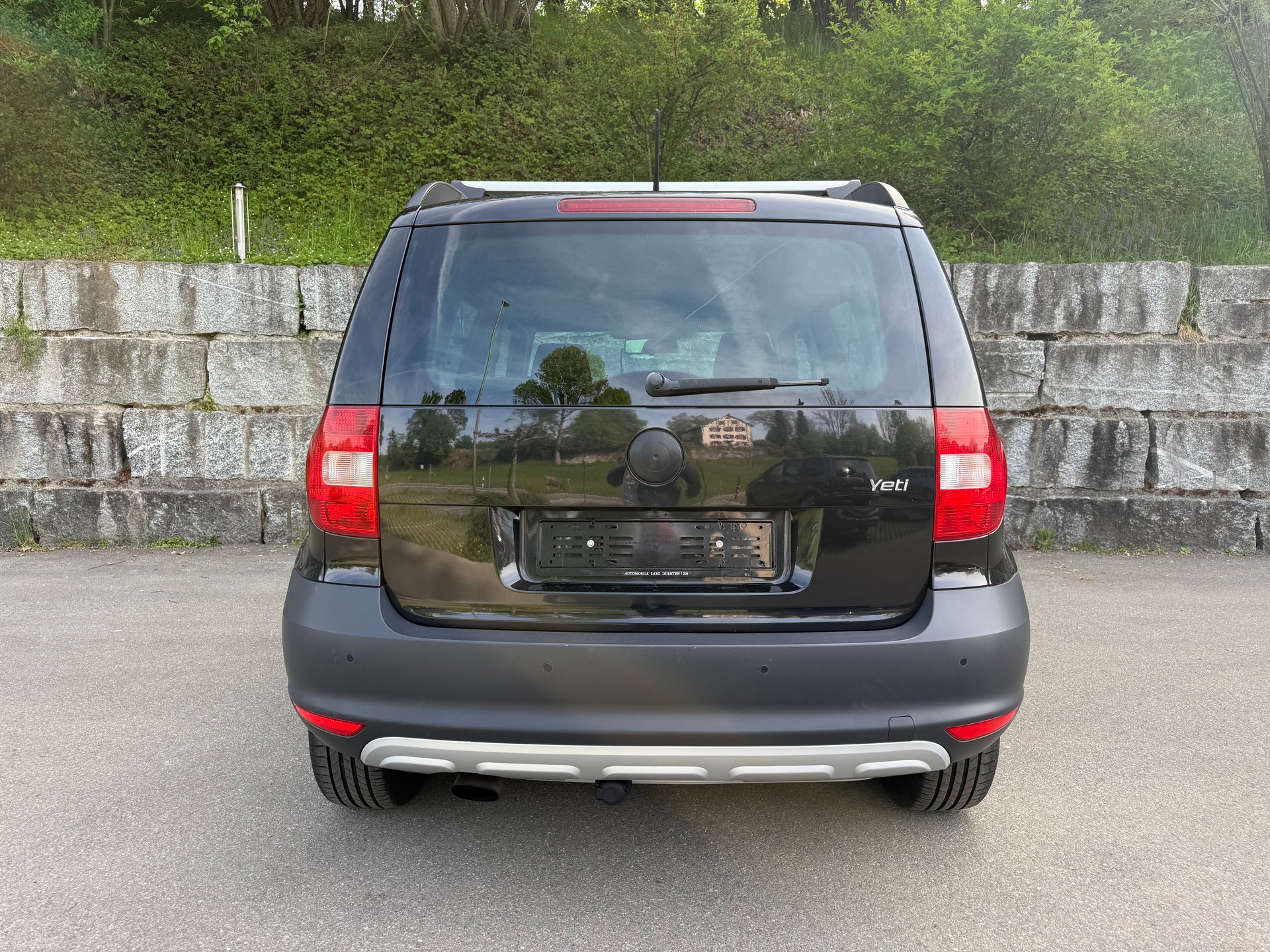SKODA Yeti 1.2 TSI Active DSG-image-9