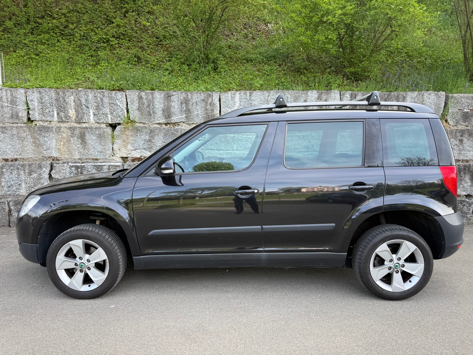 SKODA Yeti 1.2 TSI Active DSG-image-7