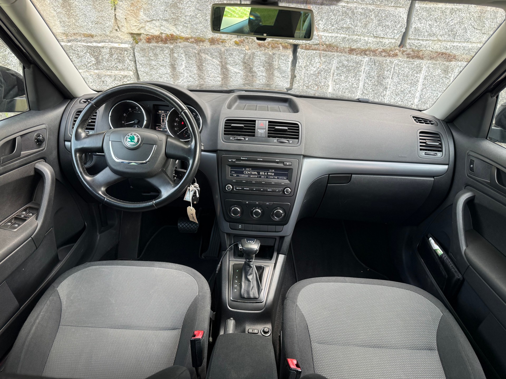 SKODA Yeti 1.2 TSI Active DSG-image-4