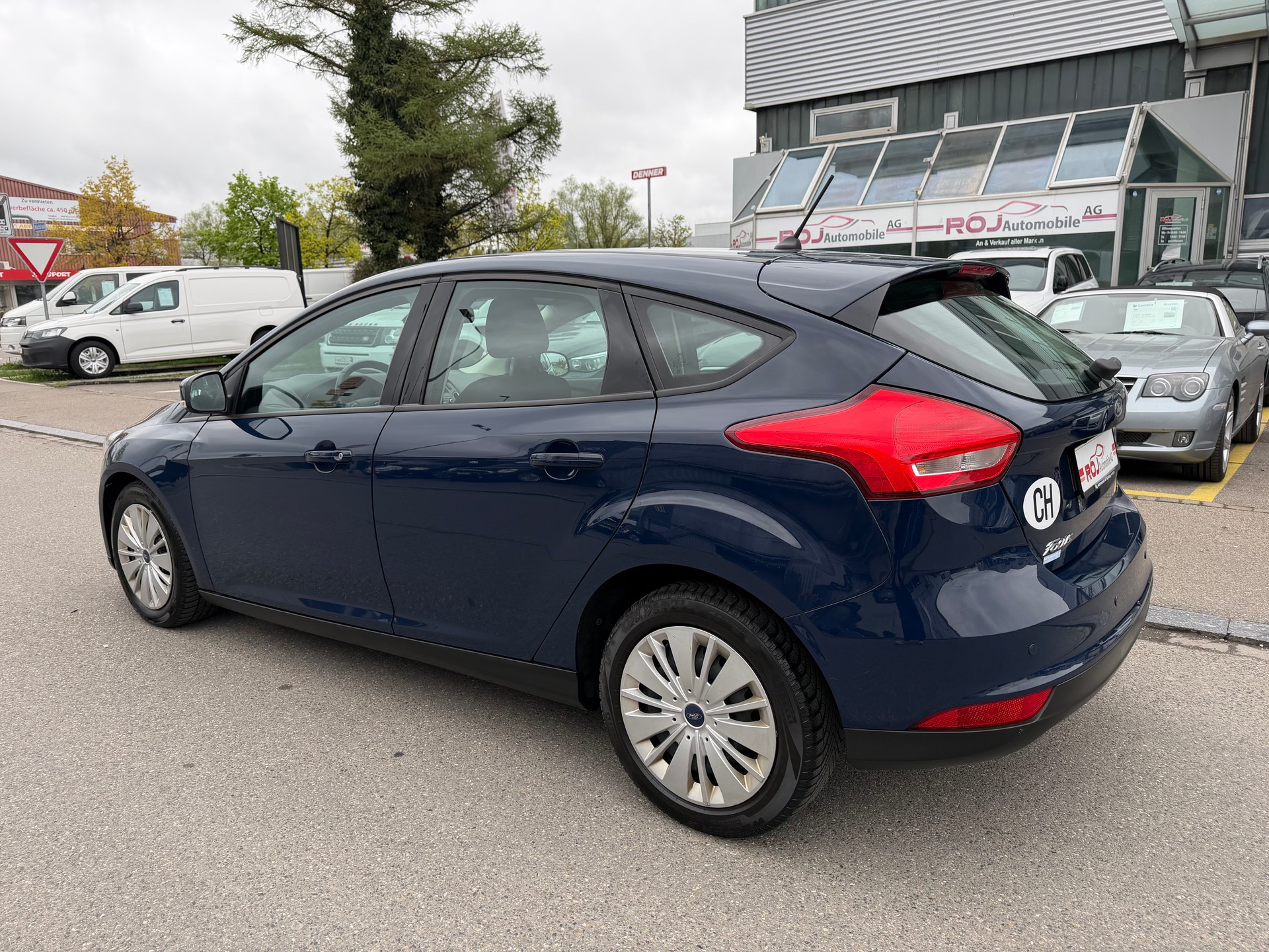 FORD Focus 1.0 SCTi Trend-image-6