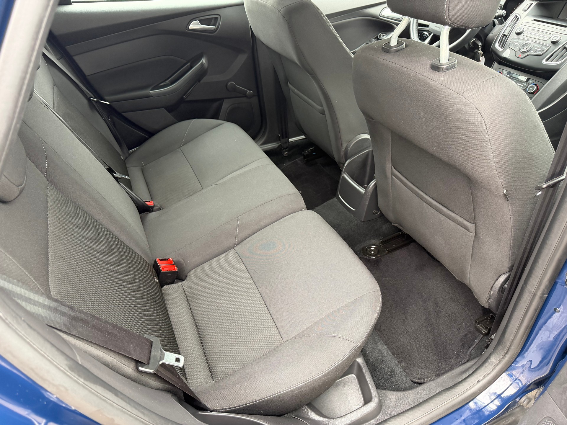 FORD Focus 1.0 SCTi Trend-image-11