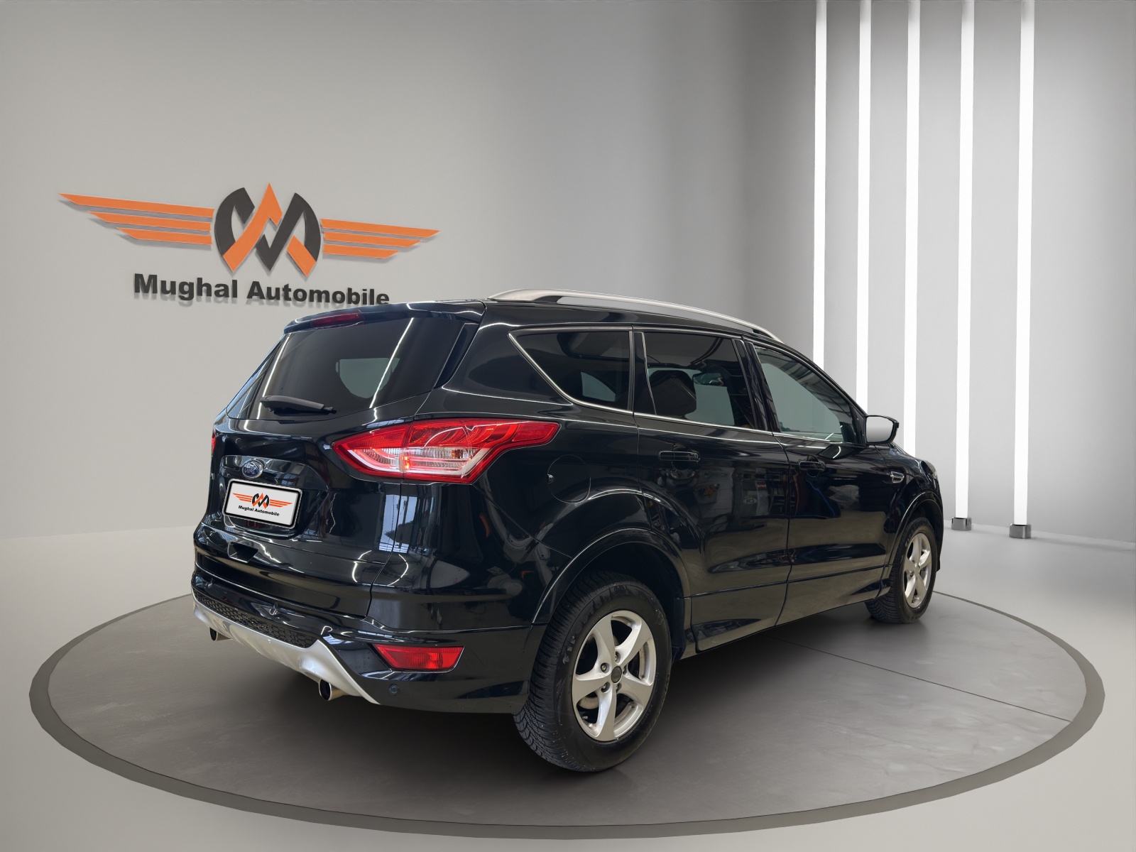 FORD Kuga 2.0 TDCi Titanium 4WD PowerShift-image-3