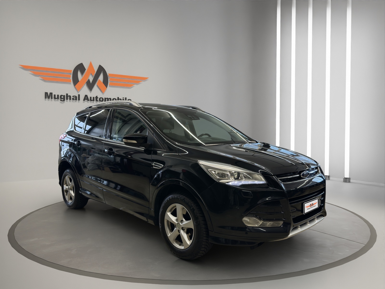 FORD Kuga 2.0 TDCi Titanium 4WD PowerShift-image-2