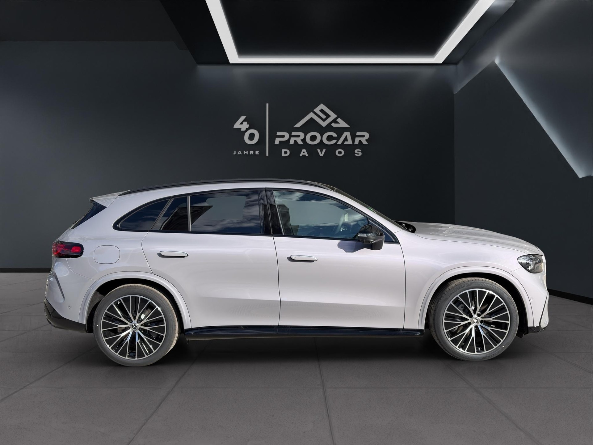MERCEDES-BENZ GLC 400 4matic-image-1
