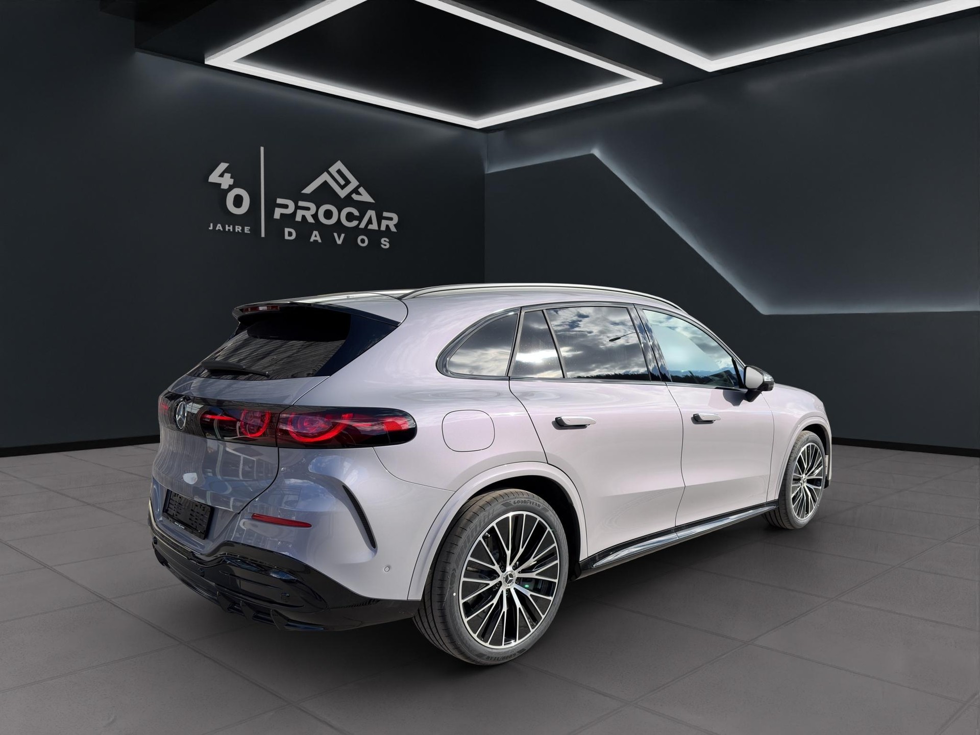 MERCEDES-BENZ GLC 400 4matic-image-3
