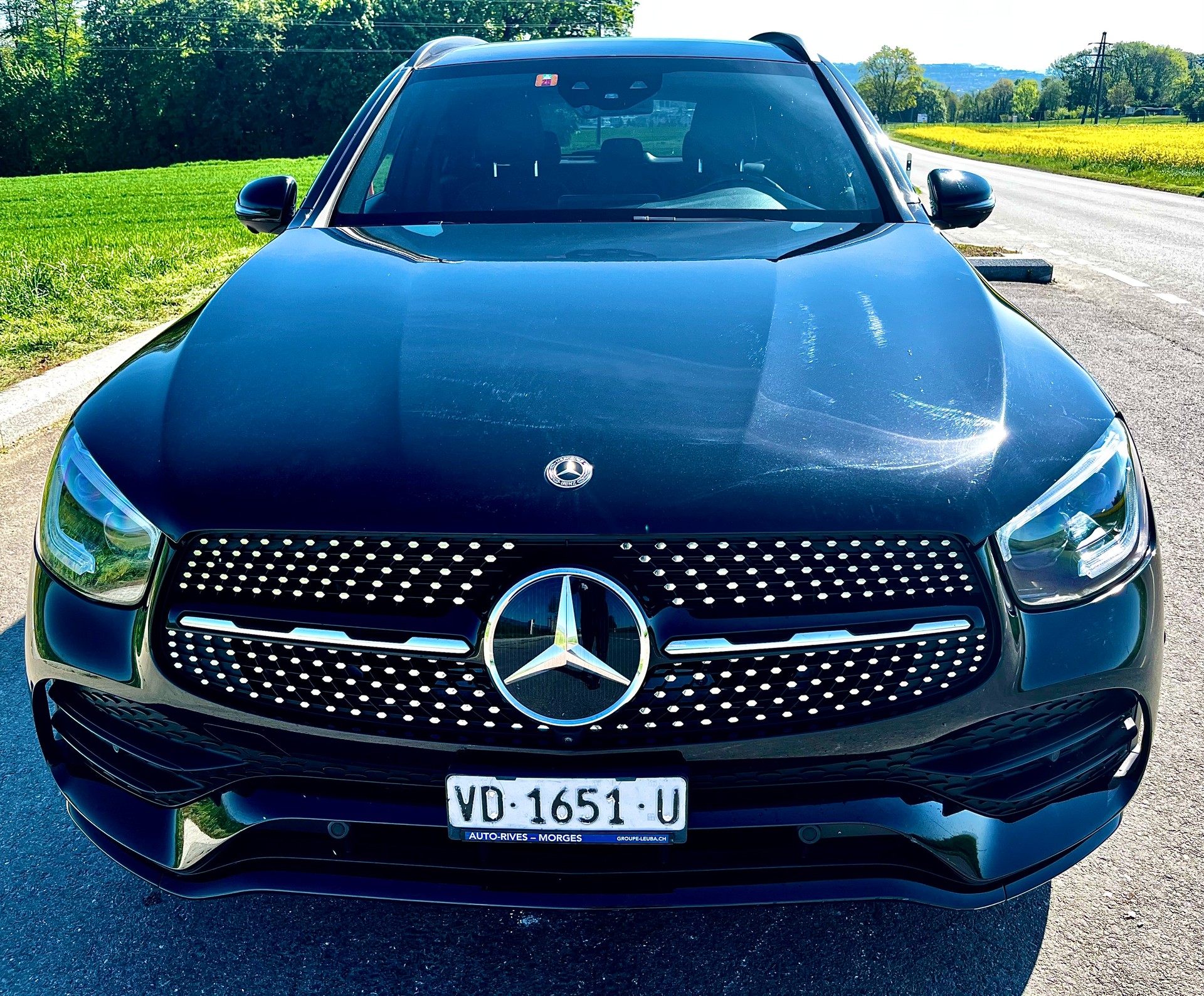 MERCEDES-BENZ GLC 200 AMG Line 4Matic 9G-Tronic-showroom-element-1