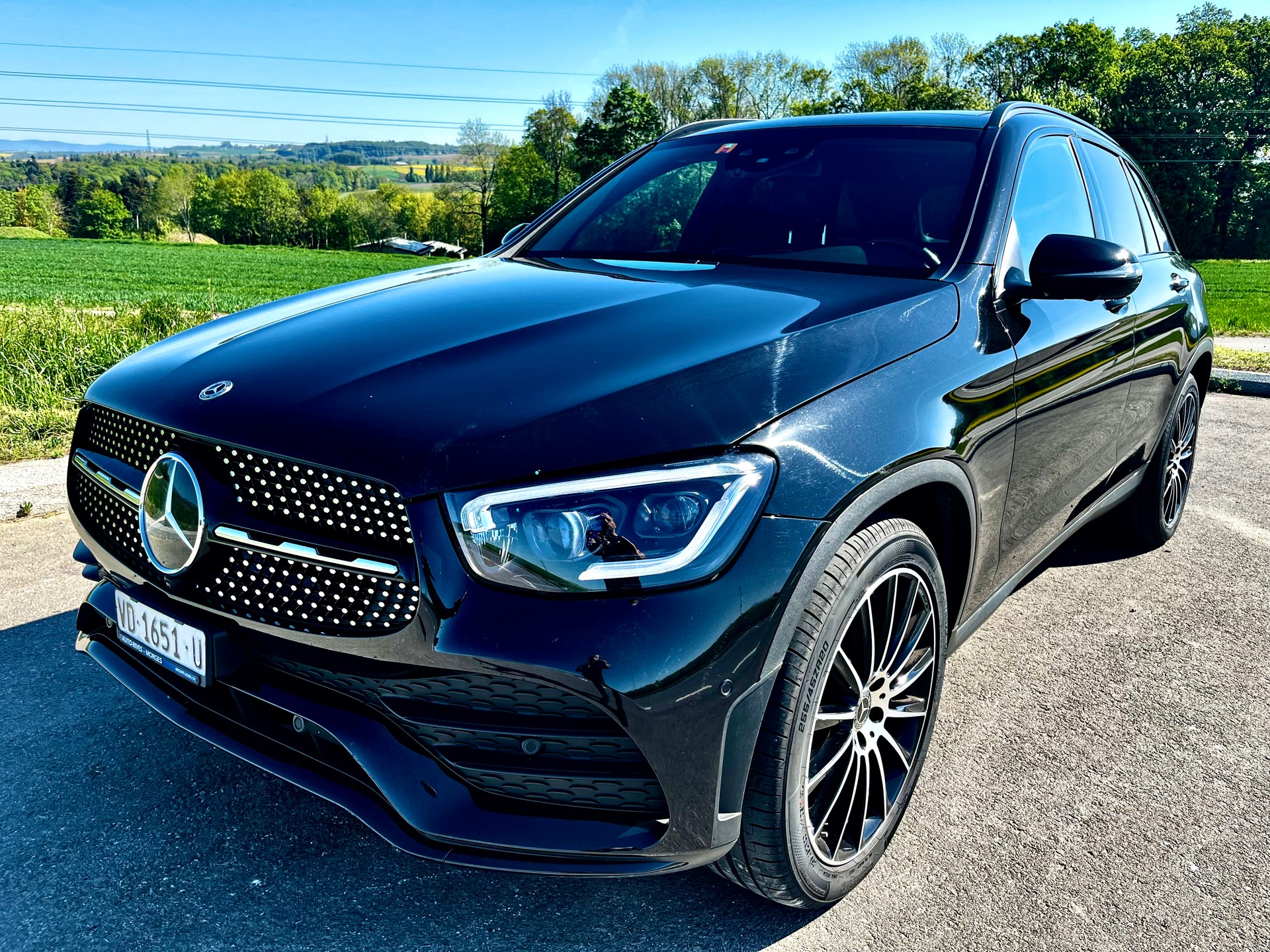 MERCEDES-BENZ GLC 200 AMG Line 4Matic 9G-Tronic-showroom-element-2