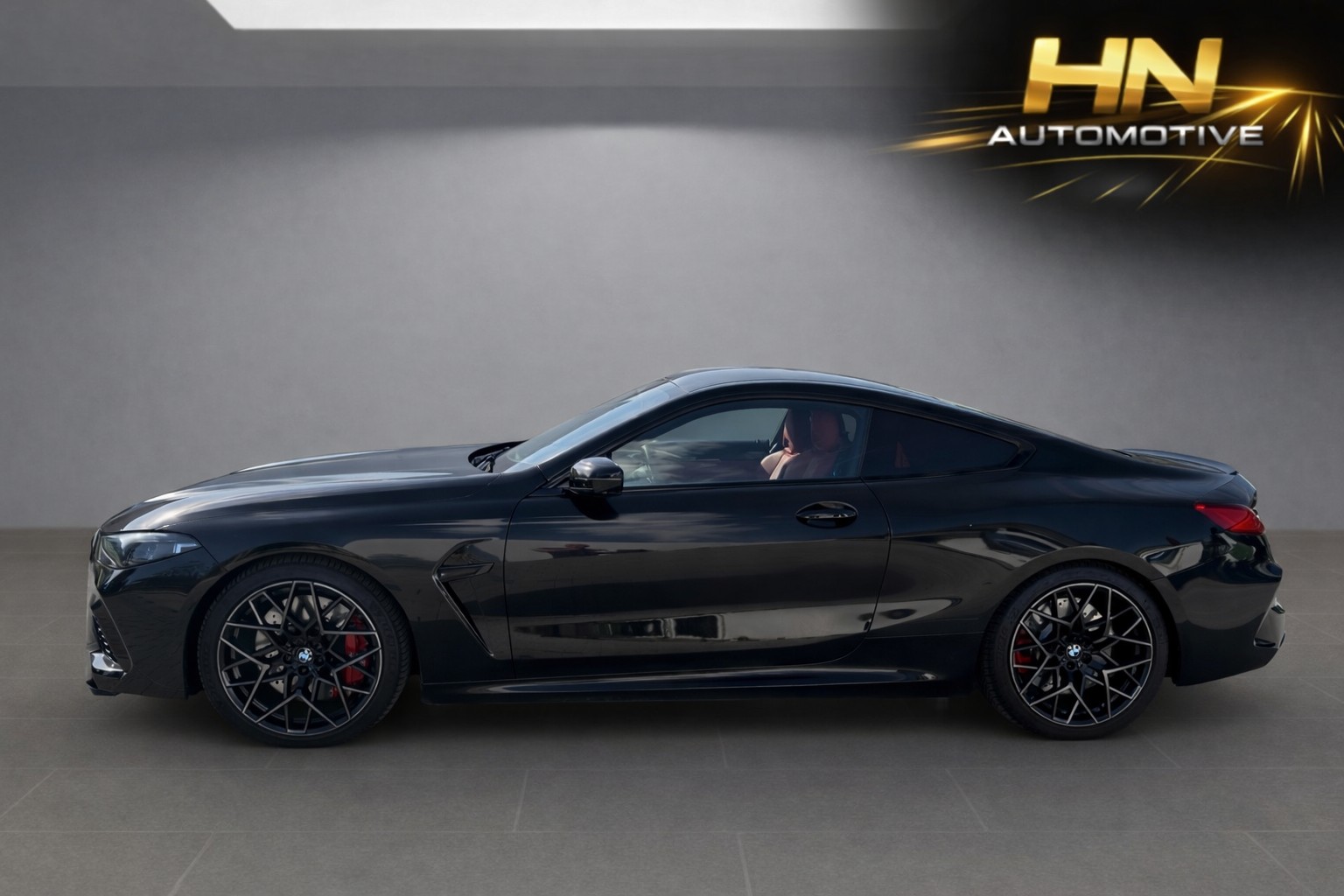 BMW M8 xDrive M Competition Steptronic-showroom-element-2