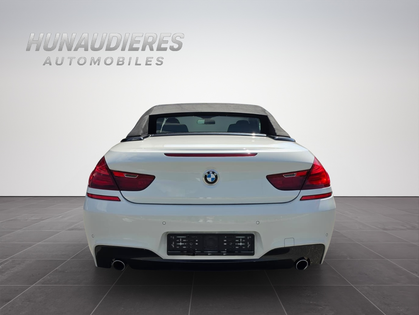BMW 640d Cabrio-image-15