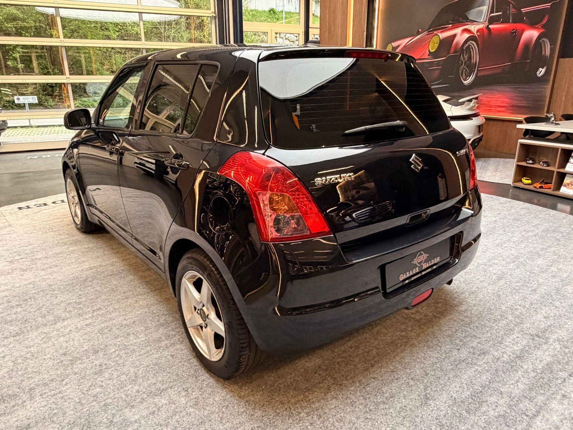 SUZUKI Swift 1.3 GL-image-5