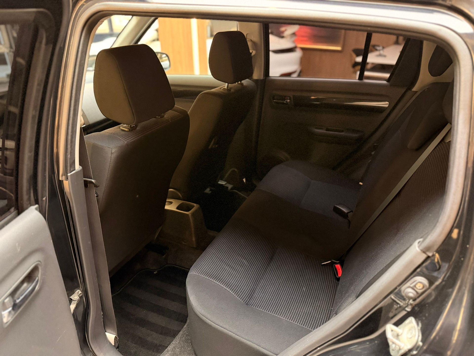 SUZUKI Swift 1.3 GL-image-14