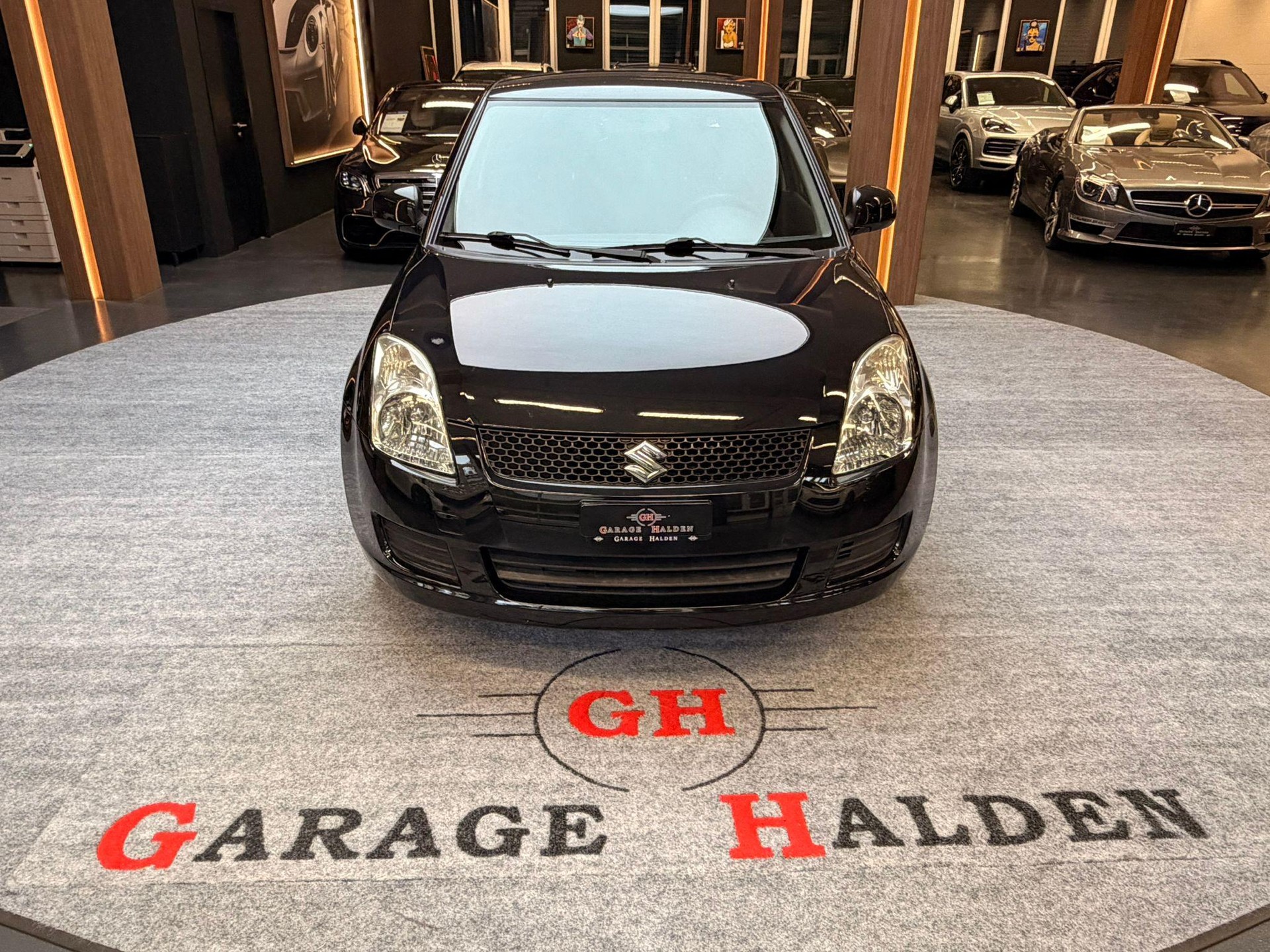 SUZUKI Swift 1.3 GL-image-2