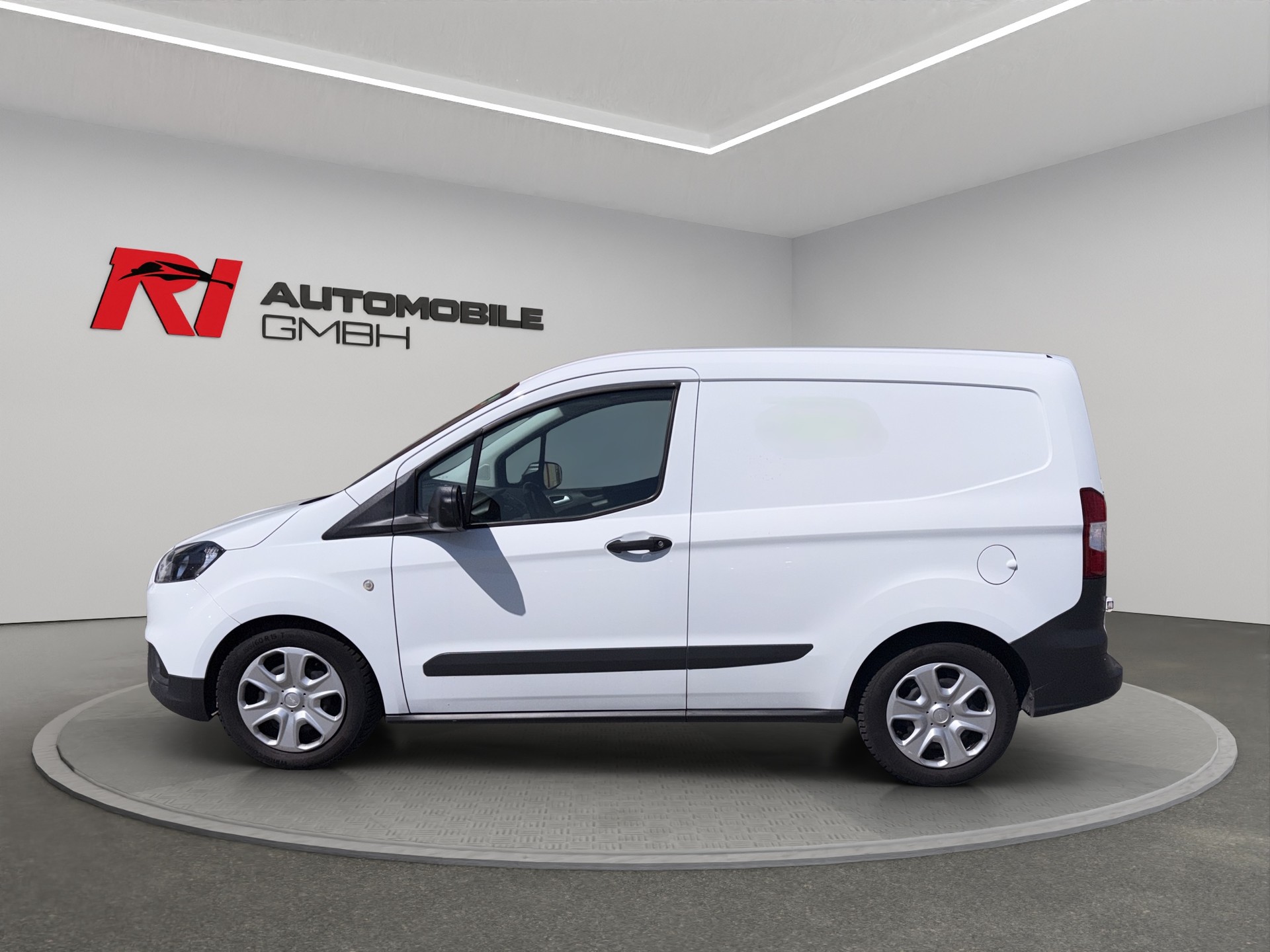 FORD Transit Courier Van 1.5 TDCi Trend-image-4