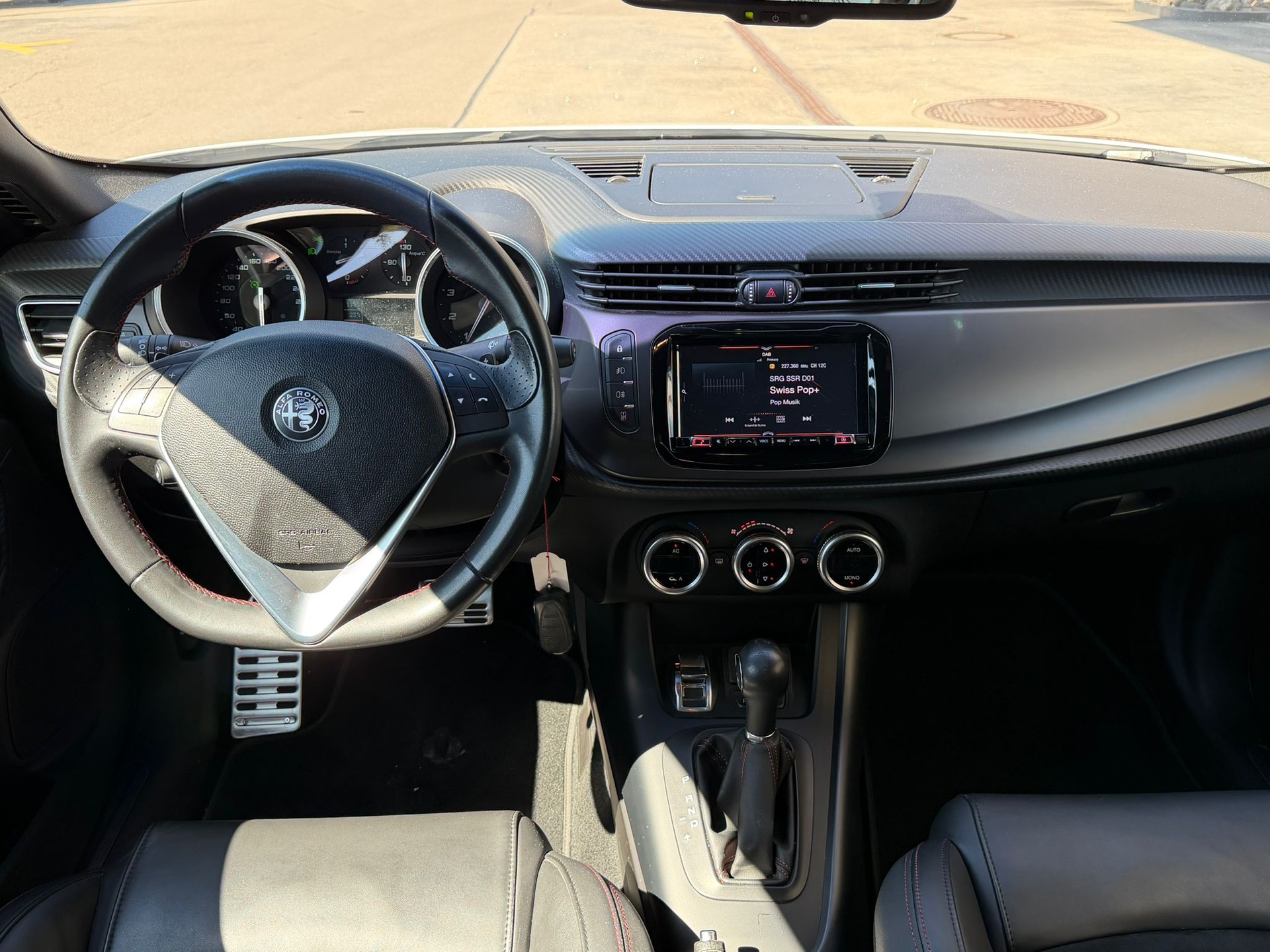 ALFA ROMEO Giulietta 1750 TBi Veloce TCT *CH-Fahrzeug*-image-6