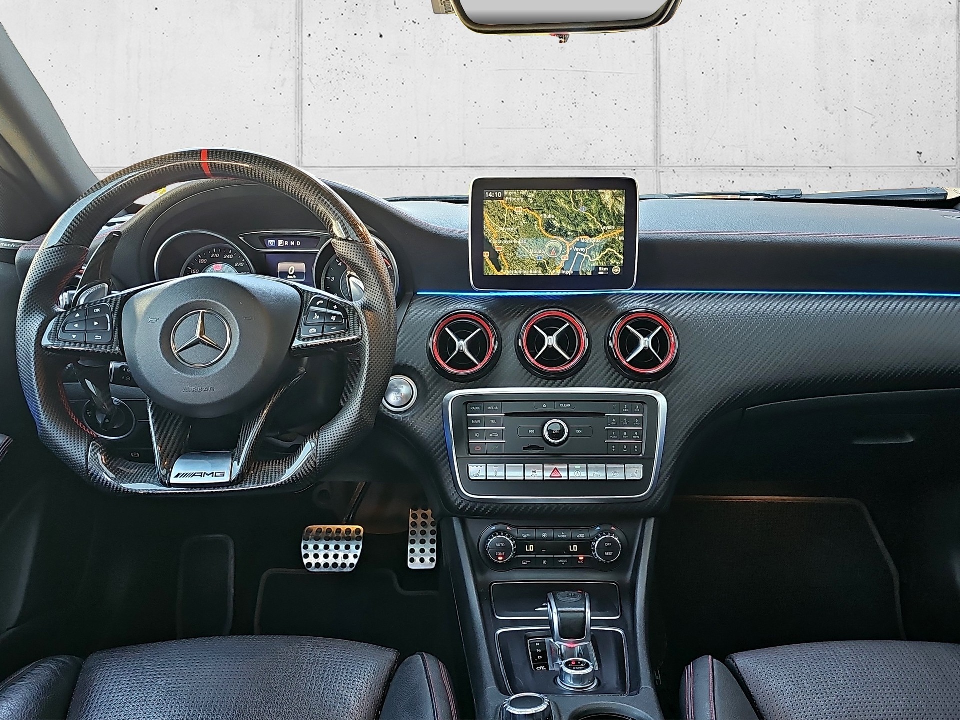 MERCEDES-BENZ A 45 AMG 4Matic Speedshift 7G-DCT-image-12