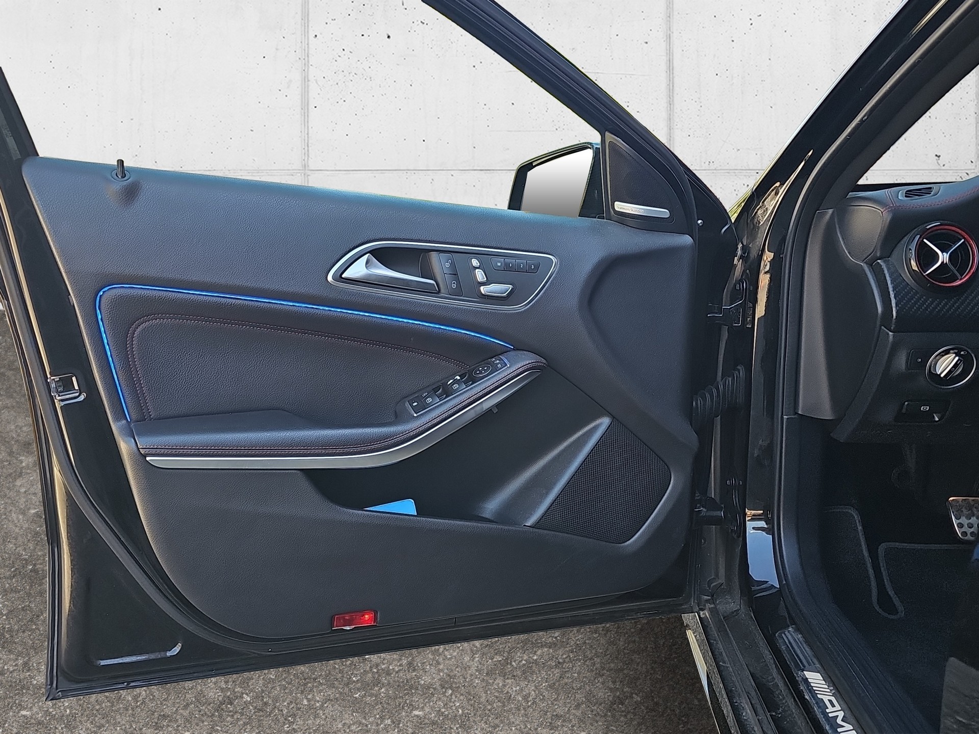 MERCEDES-BENZ A 45 AMG 4Matic Speedshift 7G-DCT-image-25