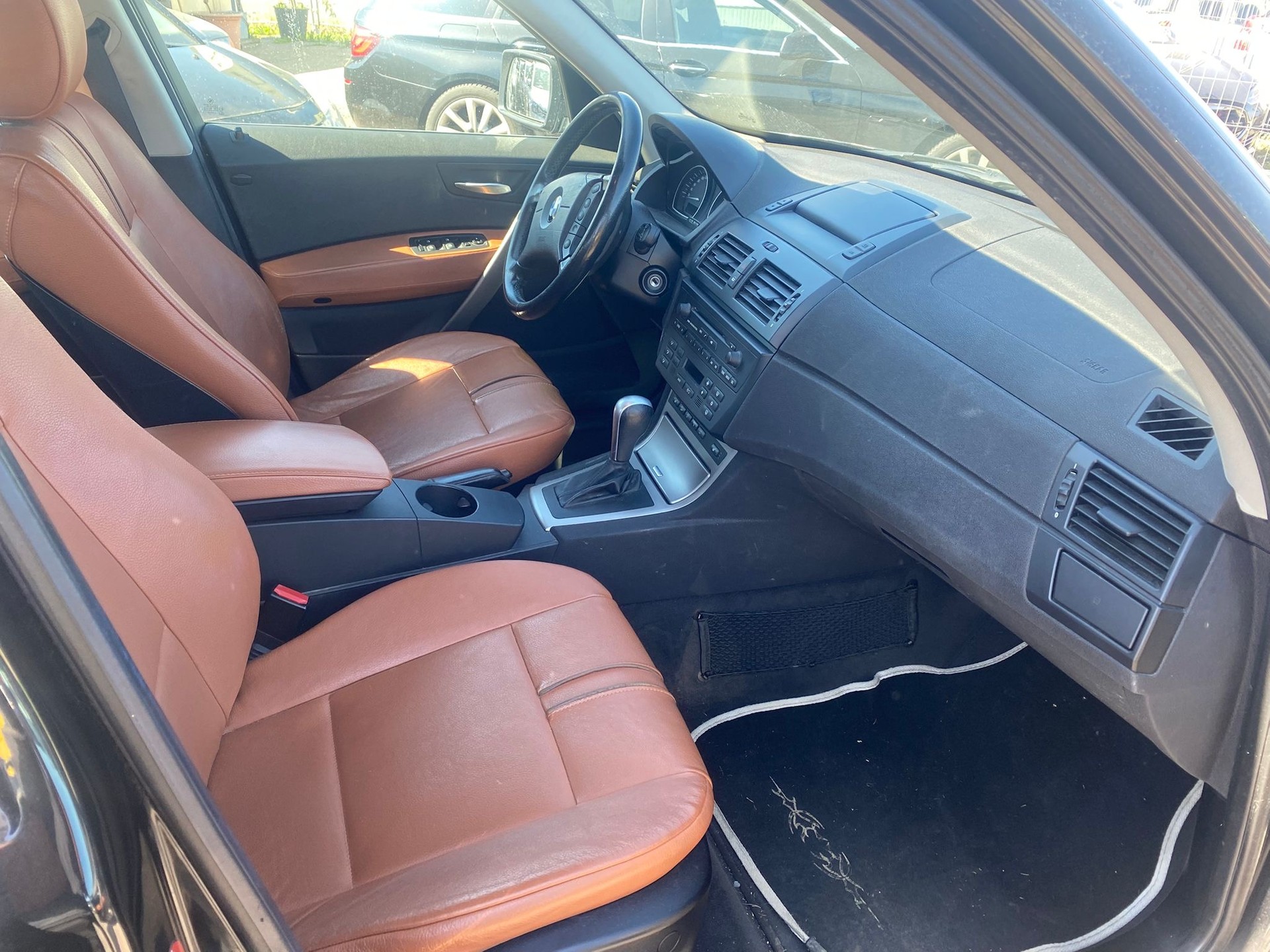 BMW X3 3.0d-image-8