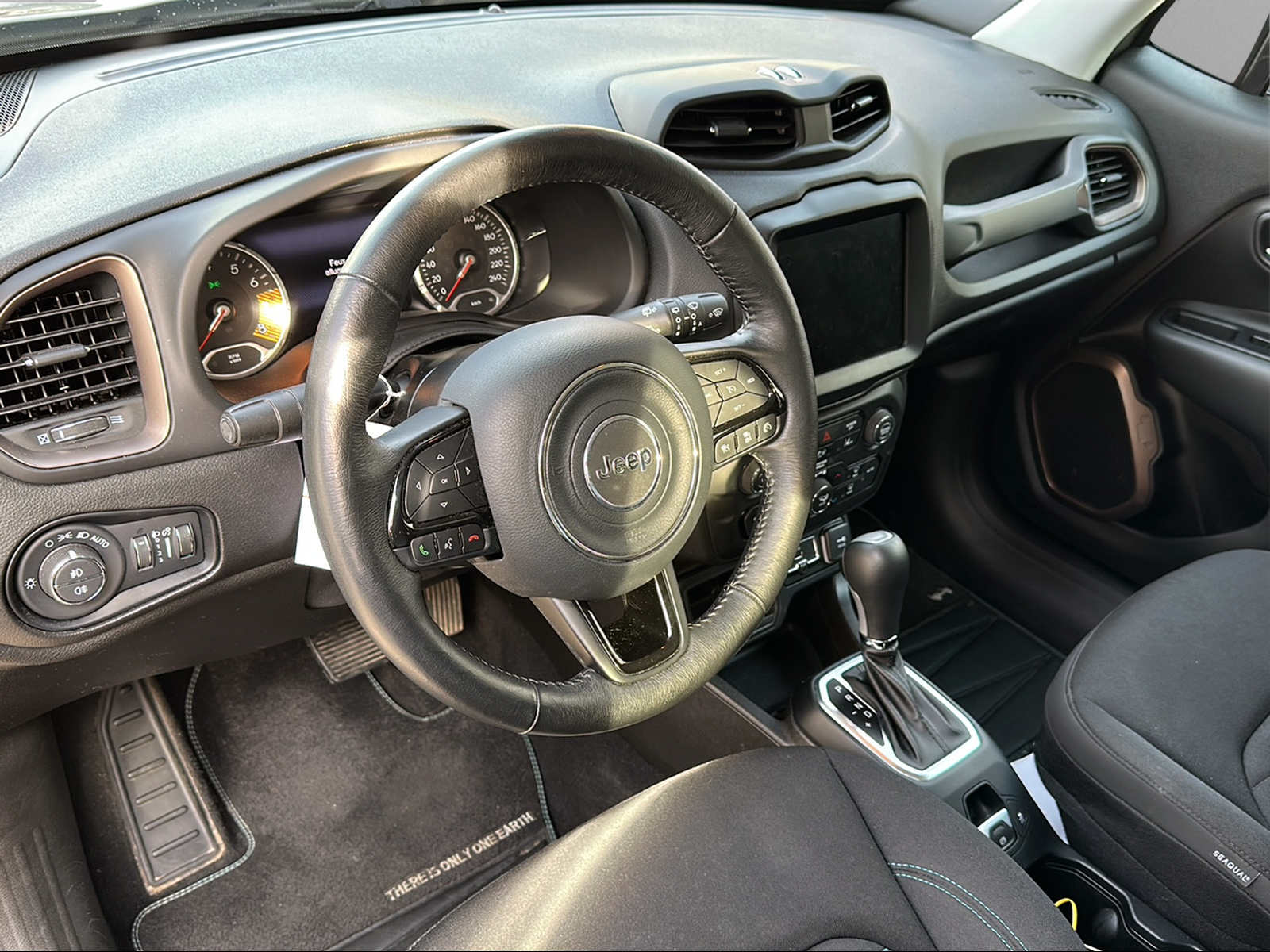 JEEP Renegade 1.5 MHEV Upland Plus-image-11