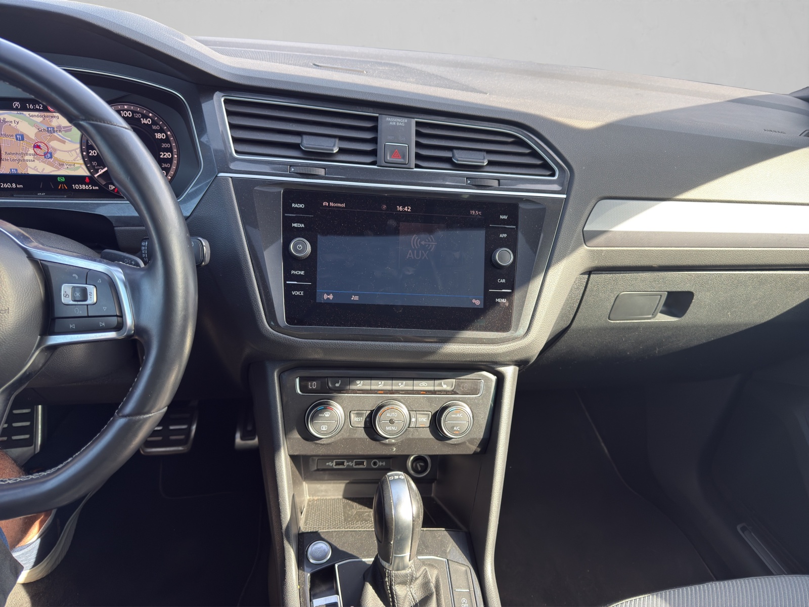 VW Tiguan 2.0TSI Highline 4Motion DSG-image-12