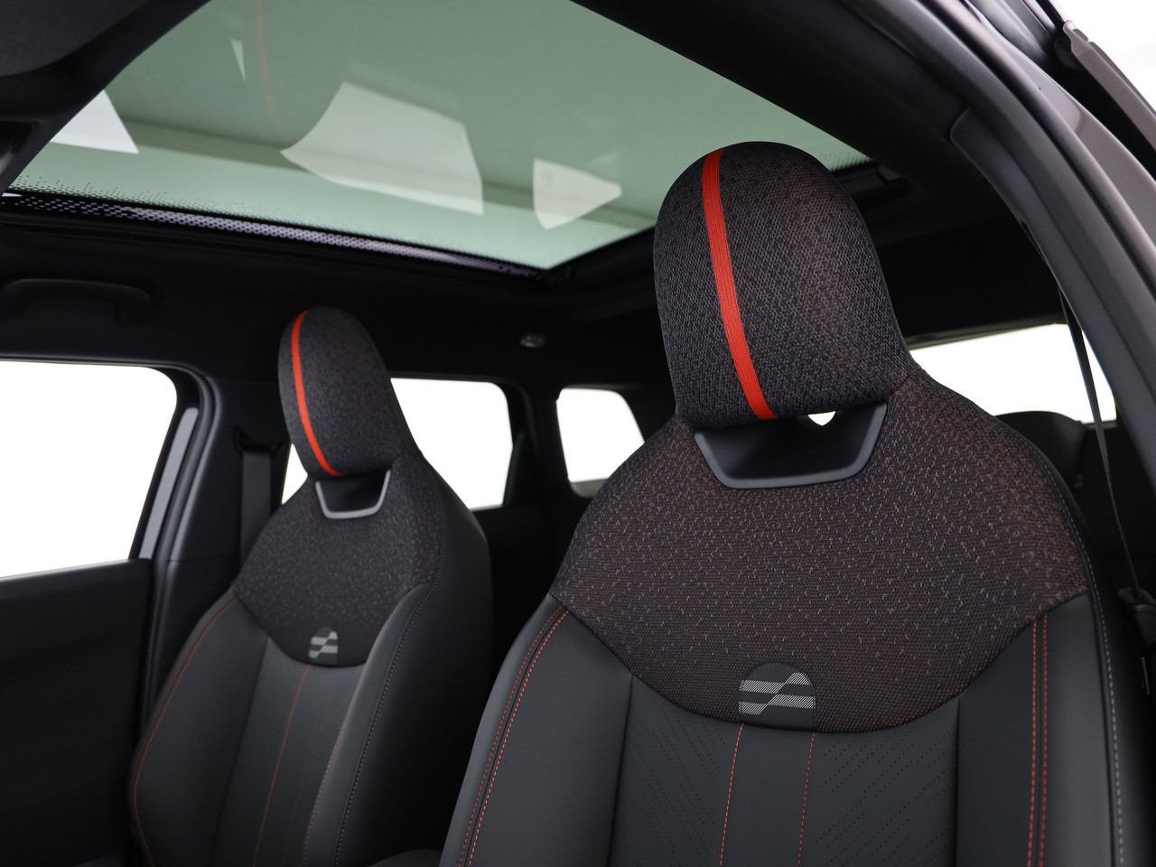 MINI Aceman E-image-10