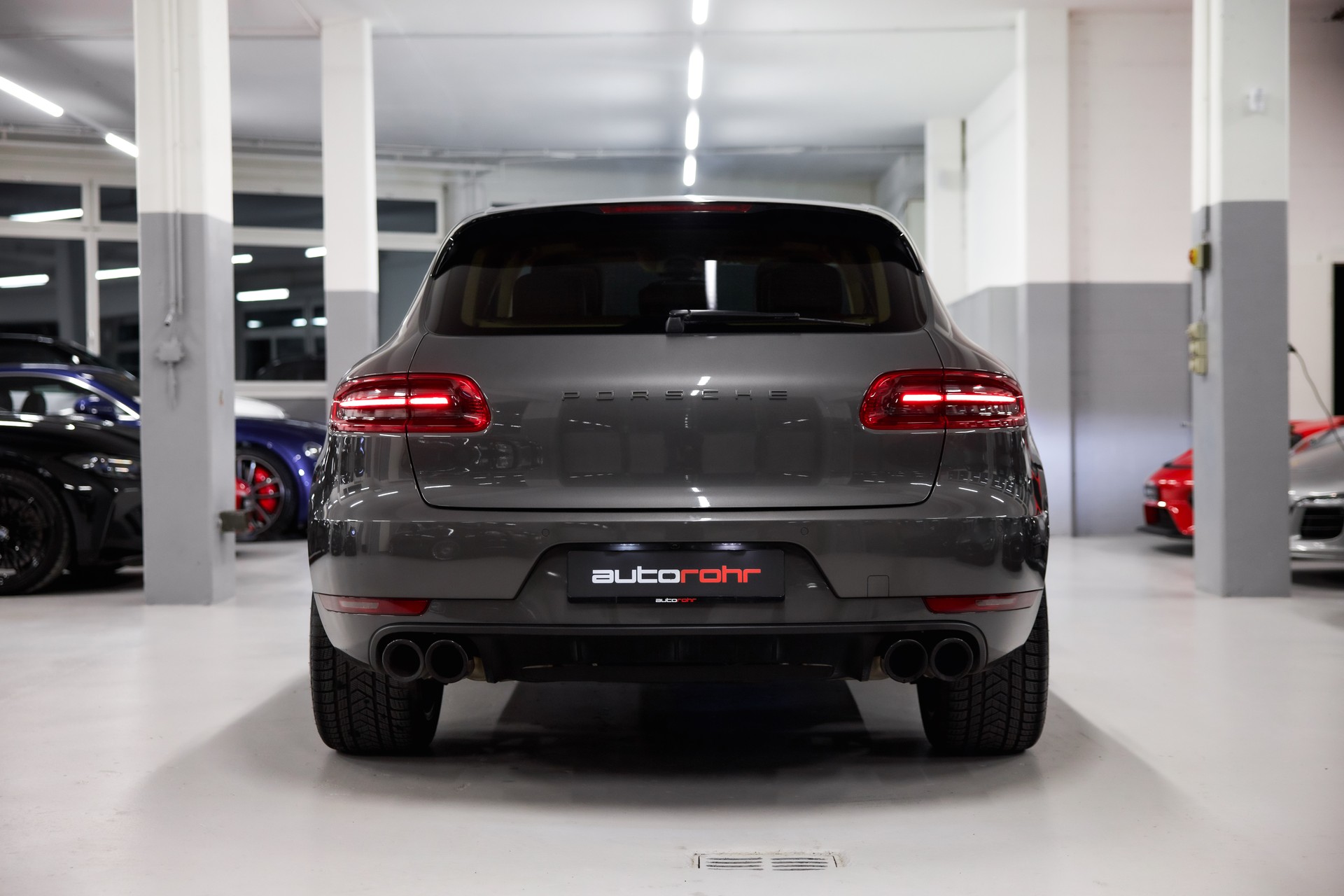 PORSCHE Macan Turbo Performance PDK *approved bis April 2027*-image-5
