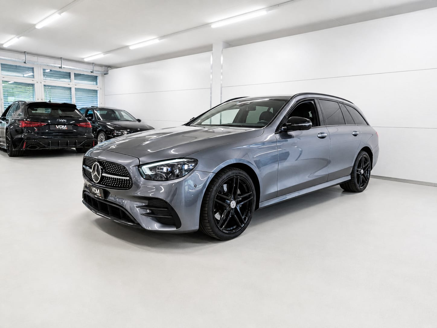 MERCEDES-BENZ E 220 d T AMG Line *Leasing ohne Anzahlung ab 480.--showroom-element-2
