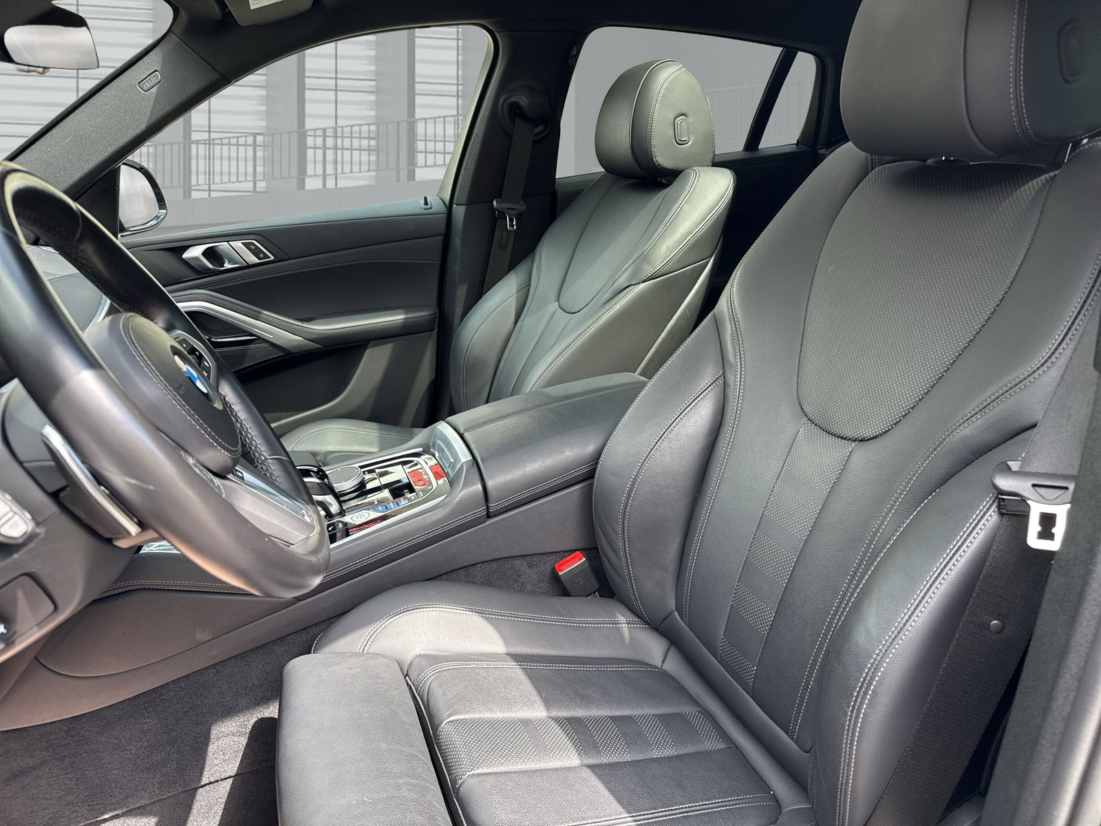 BMW X6 M50i Steptronic M Sport-image-8