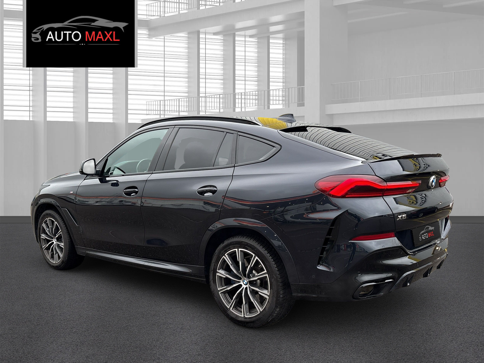 BMW X6 M50i Steptronic M Sport-image-16