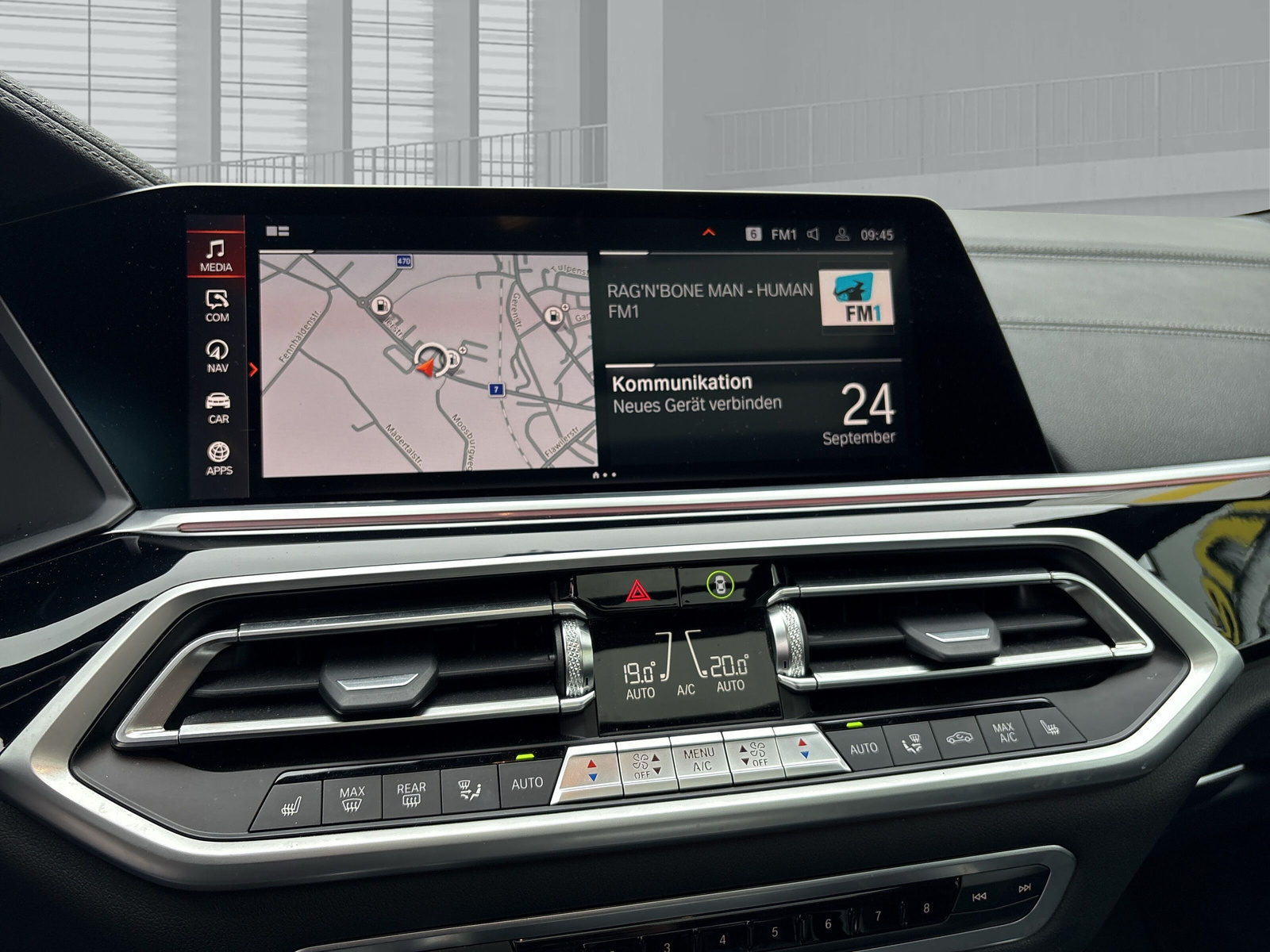 BMW X6 M50i Steptronic M Sport-image-12