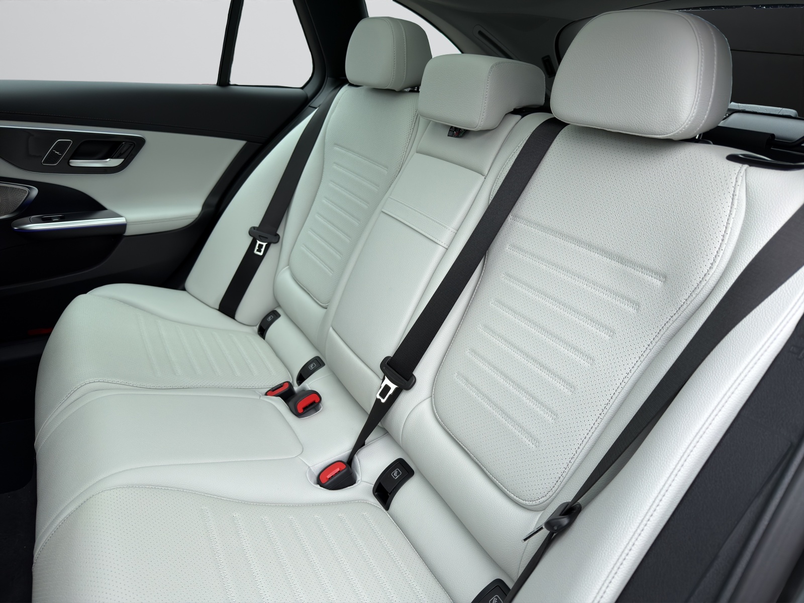MERCEDES-BENZ C 220 d T 4 Matic Swiss Star-image-14