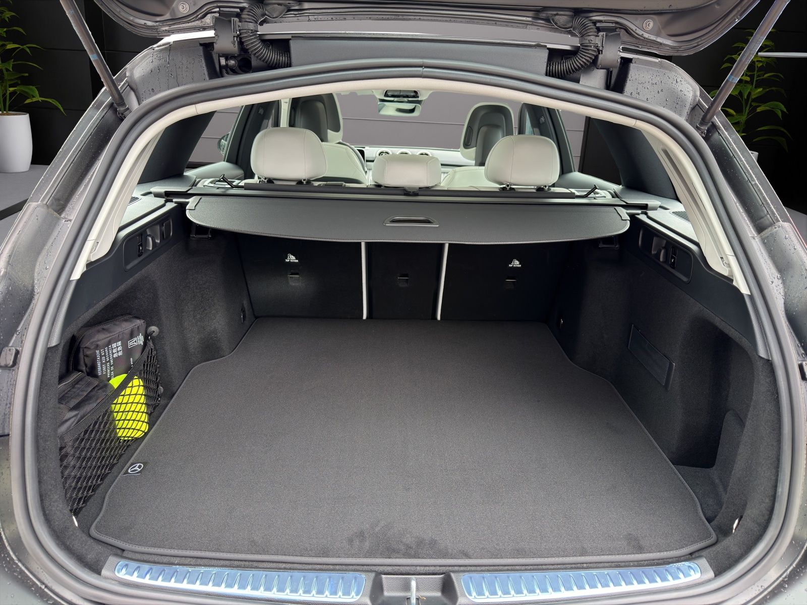 MERCEDES-BENZ C 220 d T 4 Matic Swiss Star-image-15