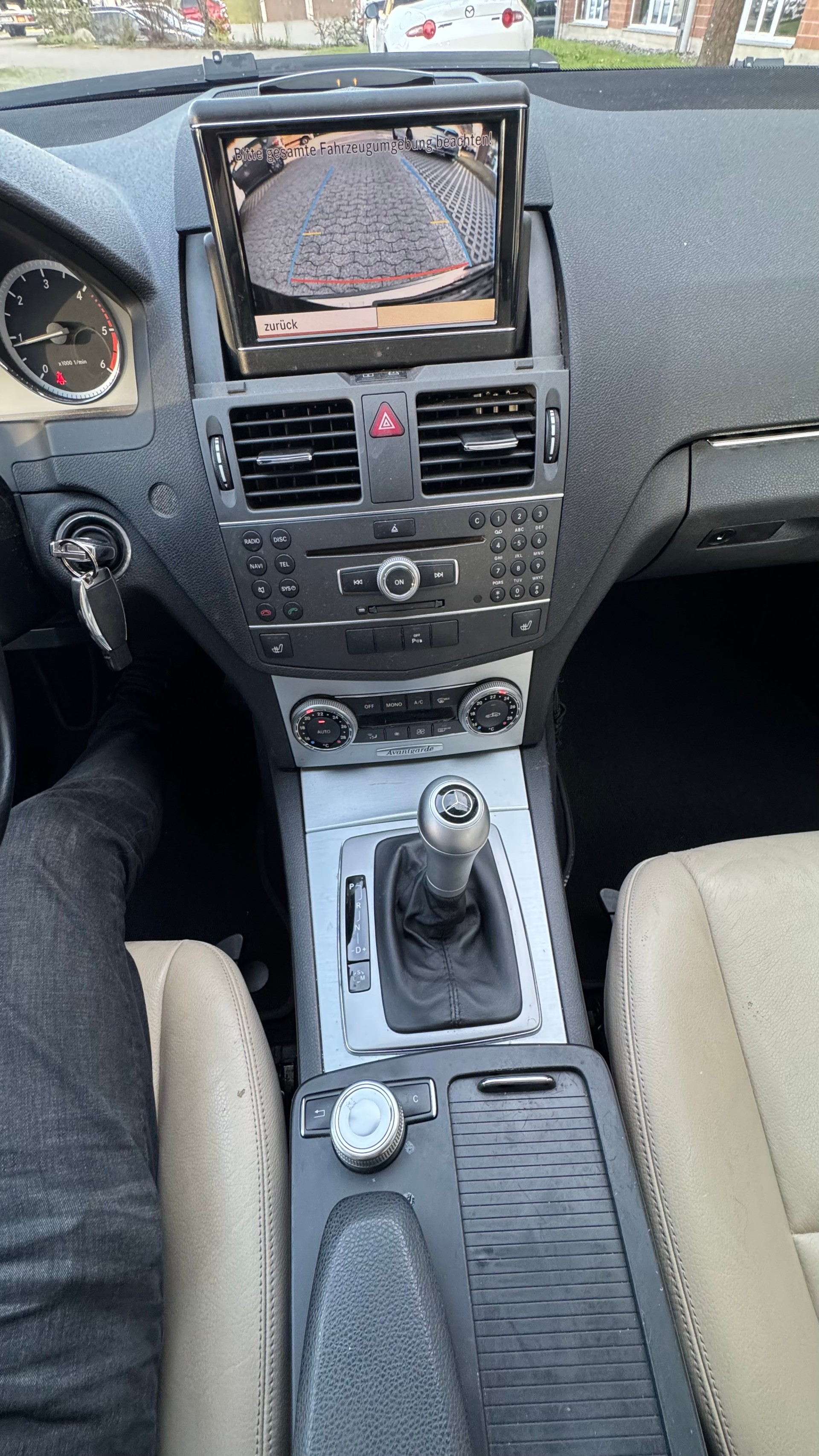 MERCEDES-BENZ C 200 CDI Avantgarde Automatic-image-12