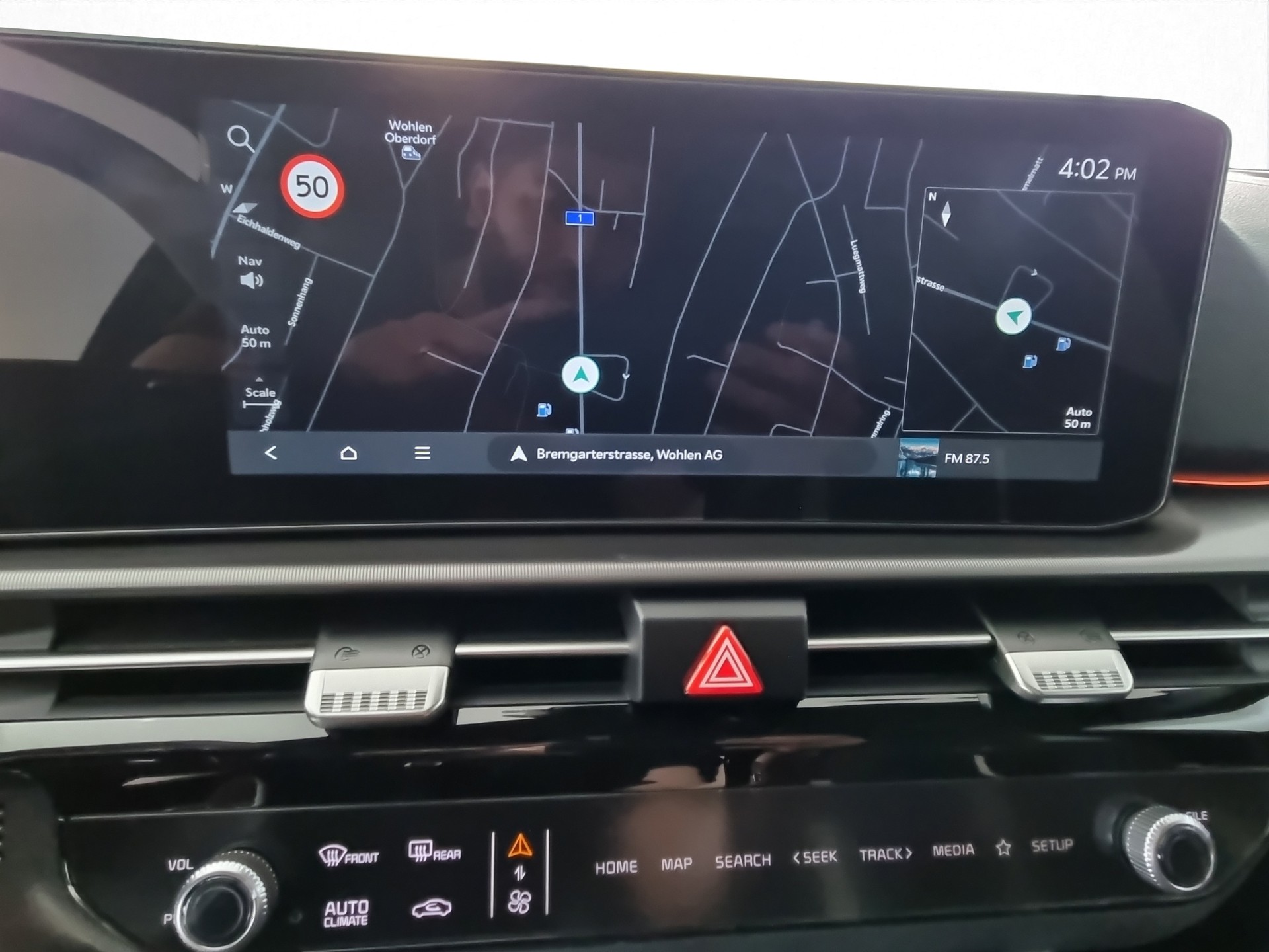 KIA Sportage 1.6 T-GDi PHEV AWD GT-Line-image-12