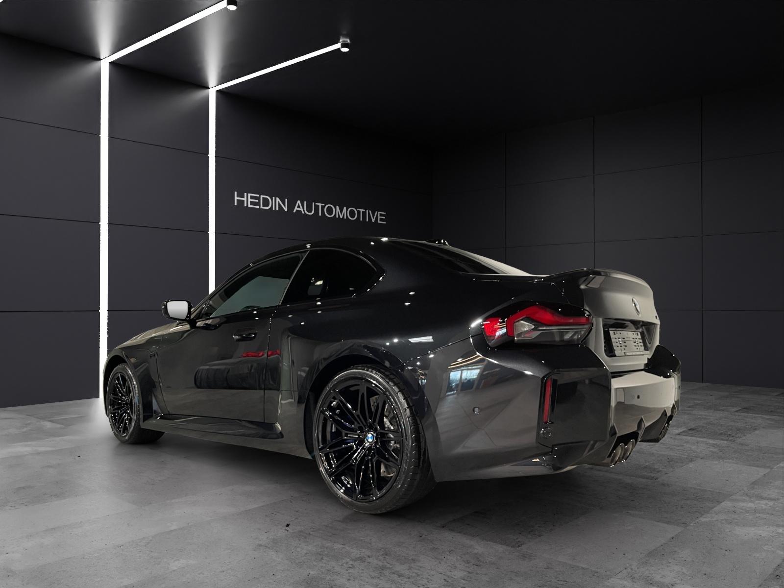 BMW M2 Coupé-showroom-element-3