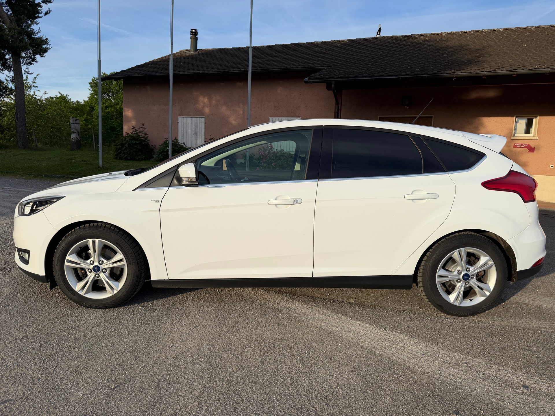 FORD Focus 1.0 SCTi Trend-image-3