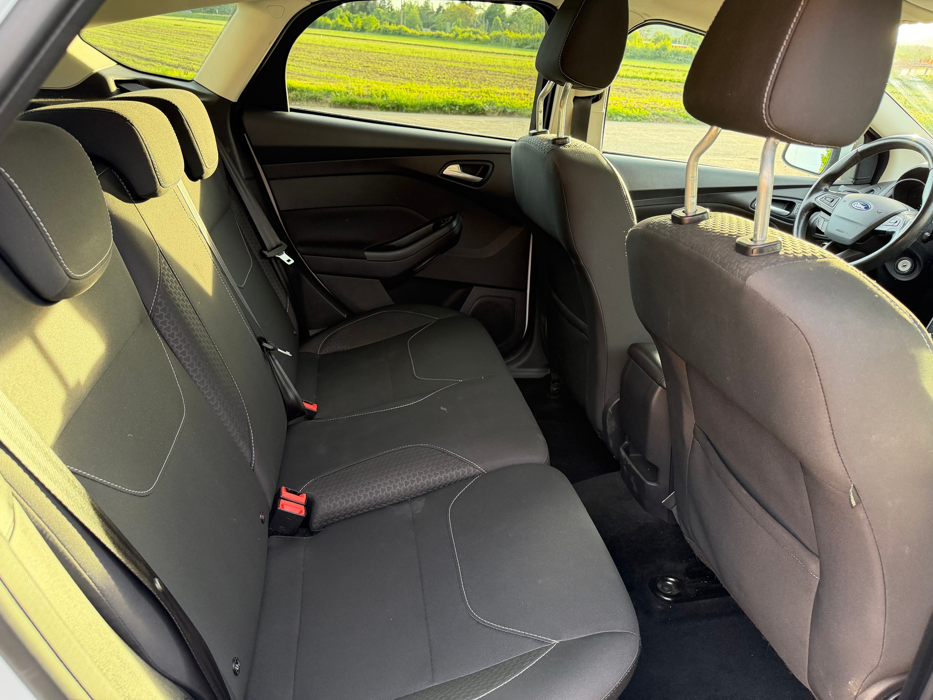 FORD Focus 1.0 SCTi Trend-image-12