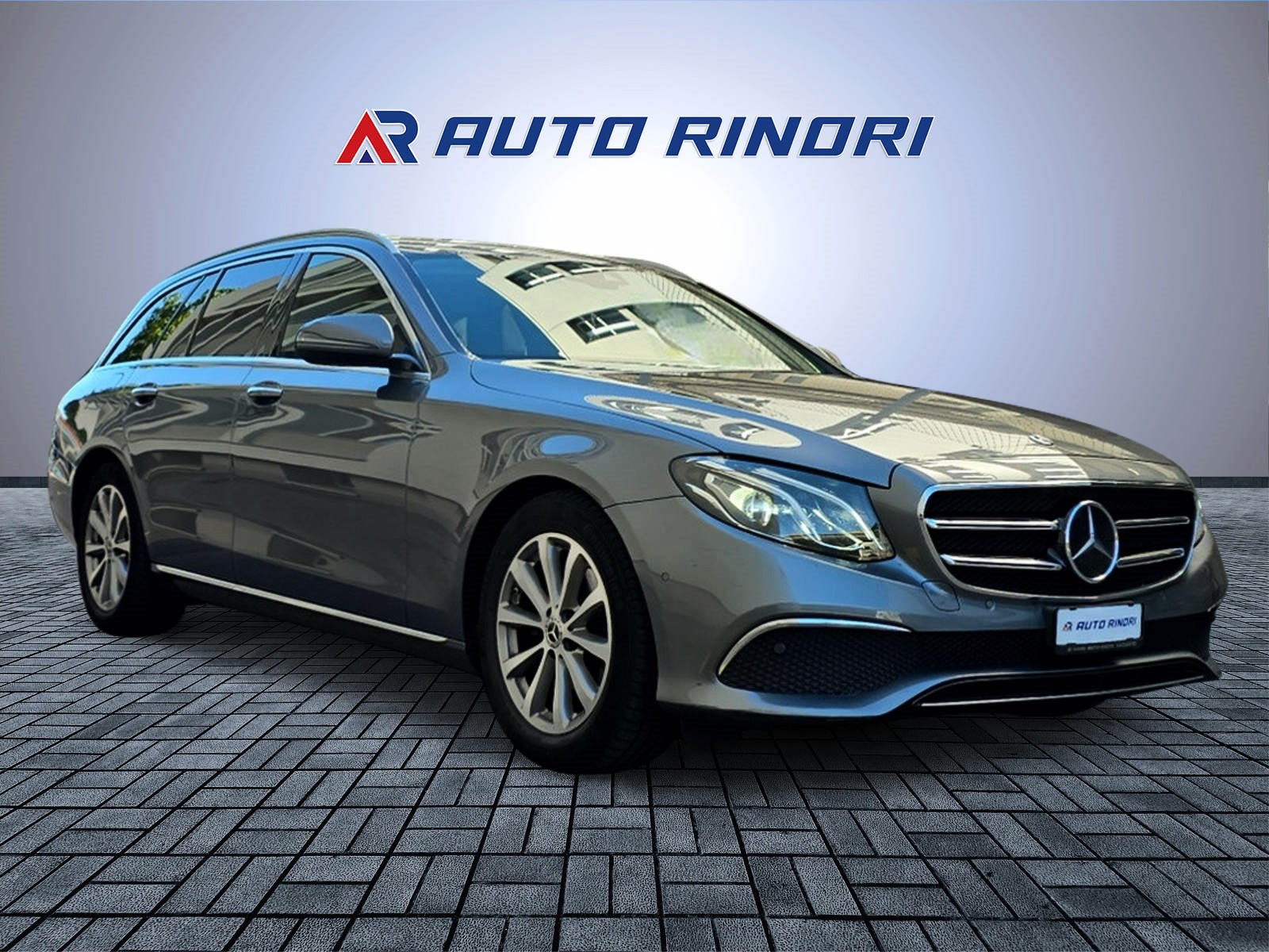 MERCEDES-BENZ E 200 d Avantgarde 9G-Tronic-image-1
