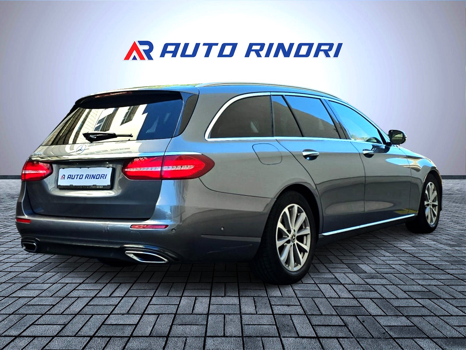 MERCEDES-BENZ E 200 d Avantgarde 9G-Tronic-image-3